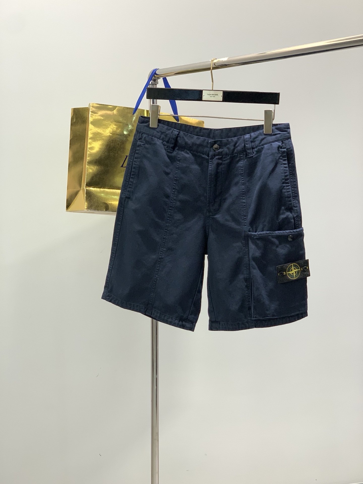，Stone Island石头岛，夏季最新款，专柜同步有售，原单狠货，爆款时尚休闲短裤，进口原版面料，独