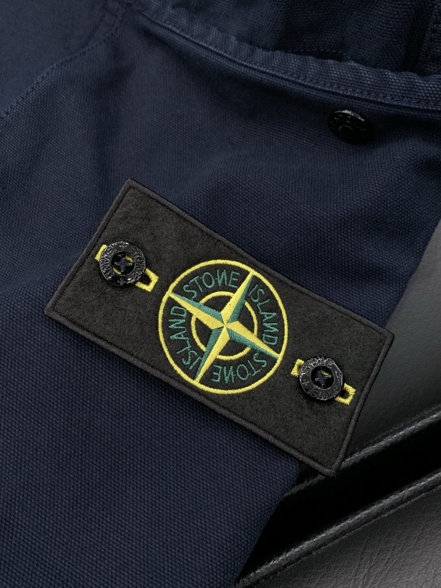 ，Stone Island石头岛，夏季最新款，专柜同步有售，原单狠货，爆款时尚休闲短裤，进口原版面料，独