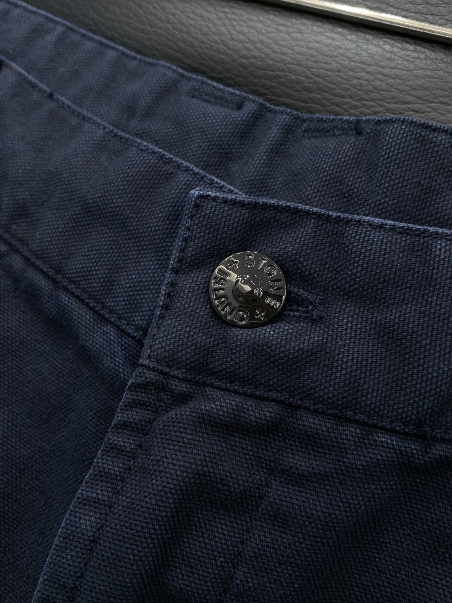 ，Stone Island石头岛，夏季最新款，专柜同步有售，原单狠货，爆款时尚休闲短裤，进口原版面料，独