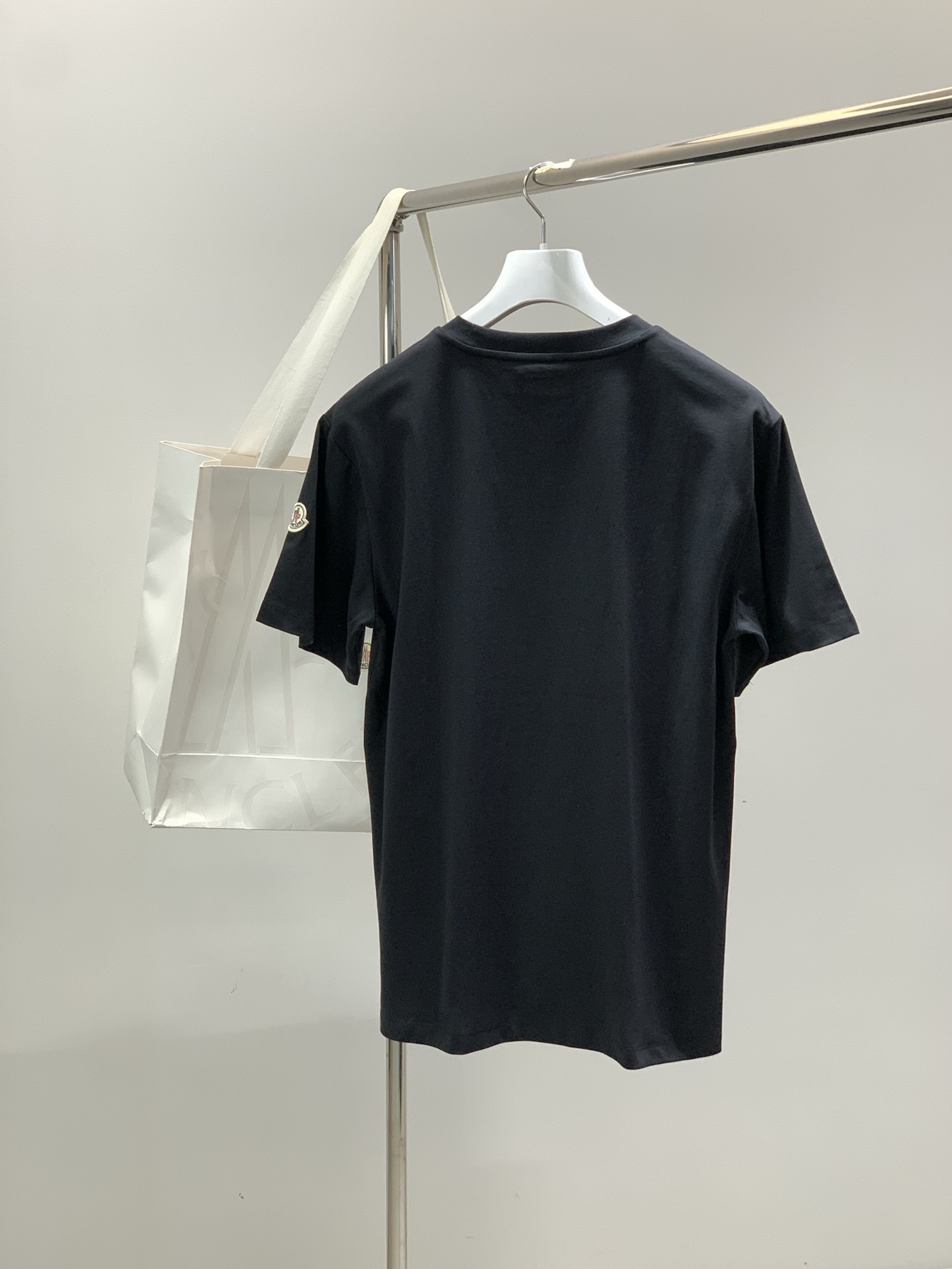 ，蒙口圆领浅卡其短袖 材质 棉尺码M-3XL           肩宽     胸围      衣长  