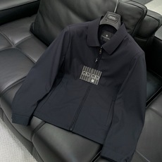,ZEGNA 杰尼亚 翻领商务深蓝色休闲行政夹克外套!简约时尚的三维裁剪,工艺独特,看似简单,实际人工造 ,ZEGNA 杰尼亚 翻领商务深蓝色休闲行政夹克外套!简约时尚的三维裁剪,工艺独特,看似简单,实际人工造