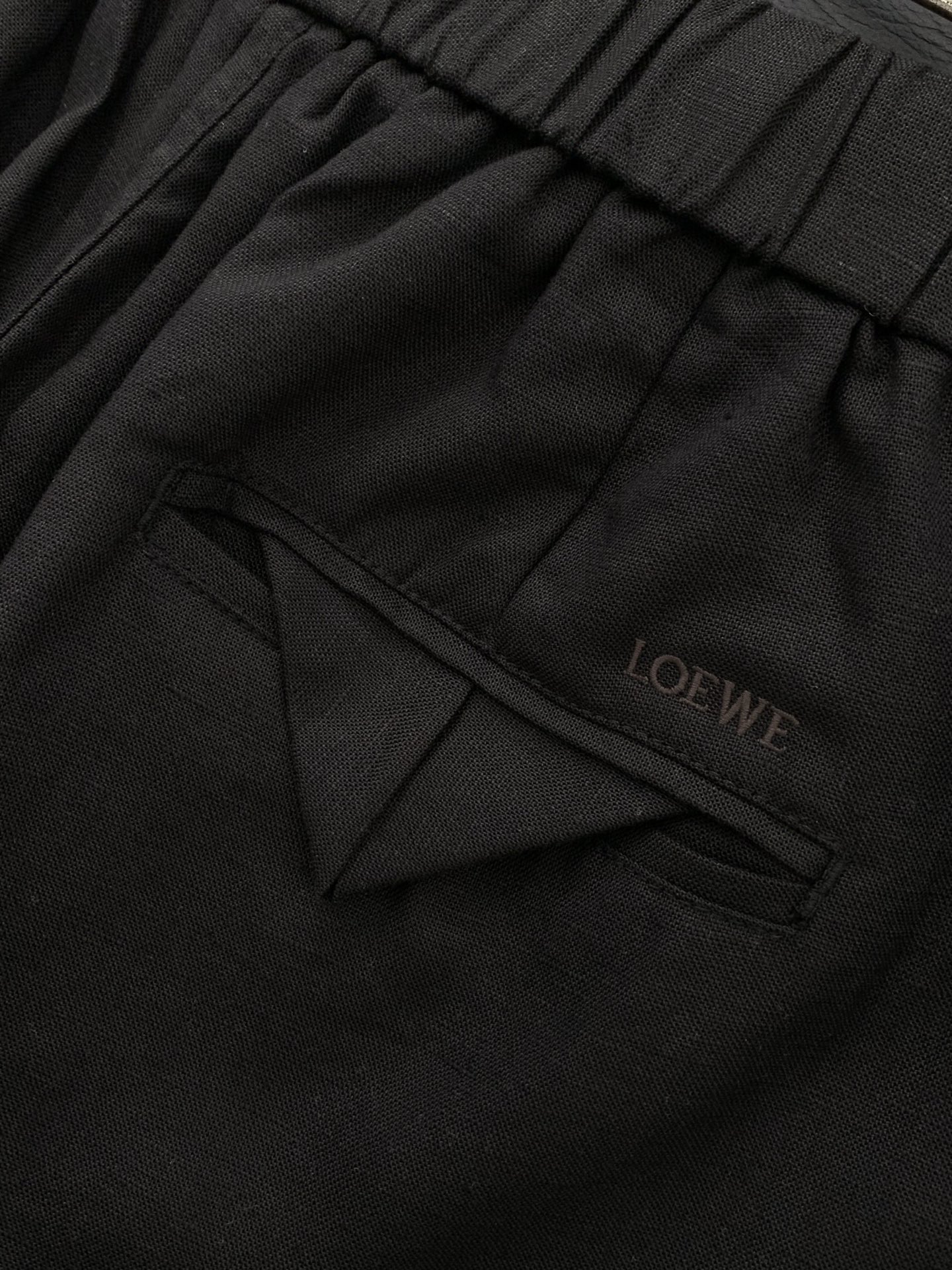 ，Loewe罗意威，2026夏季新品，专柜同步有售，原单狠货，时尚休闲短裤，采用进口原版面料，顶级刺绣🪡