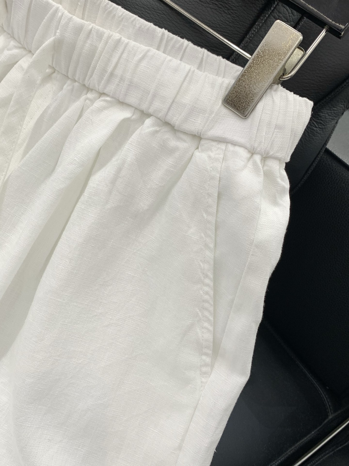 ，Loewe罗意威，2026夏季新品，专柜同步有售，原单狠货，时尚休闲短裤，采用进口原版面料，顶级刺绣🪡