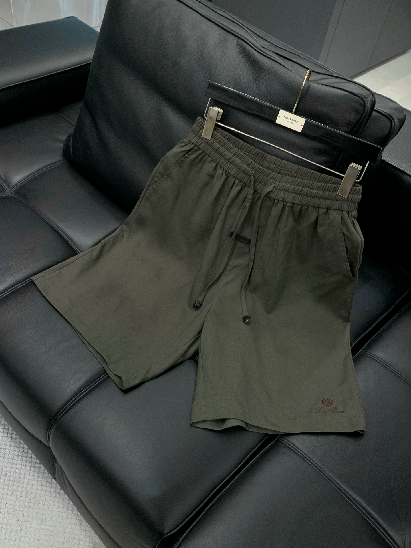 ，Loro Piana(Loro Piana )，2026春夏季最新品，专柜同步有售，原单狠货，时尚休闲