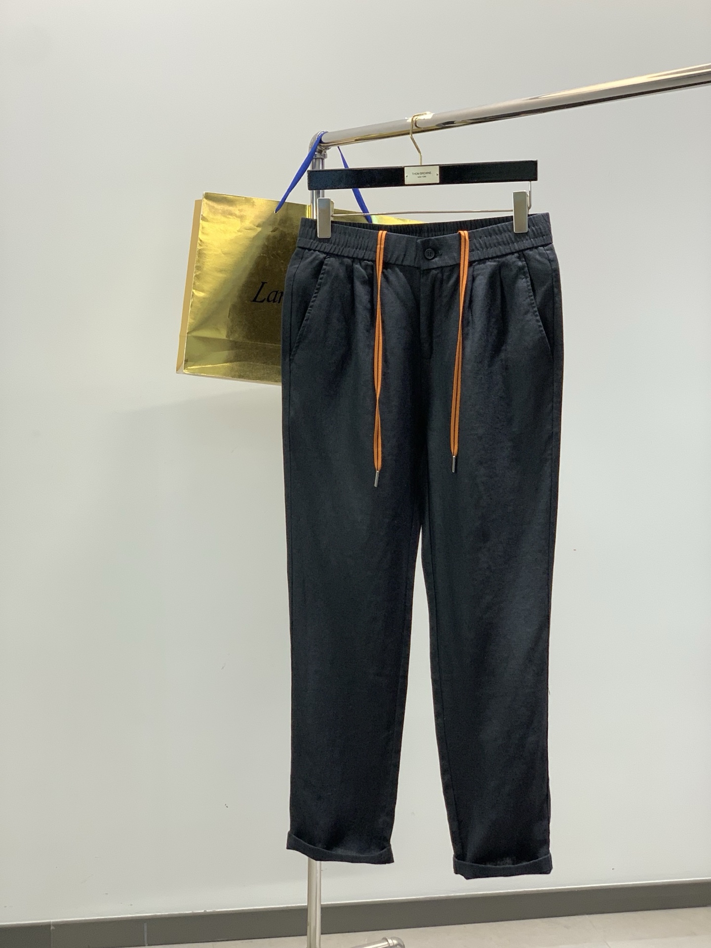 ，Loro Piana(Loro Piana )，2026春季最新品，专柜同步有售，原单狠货，时尚休闲裤