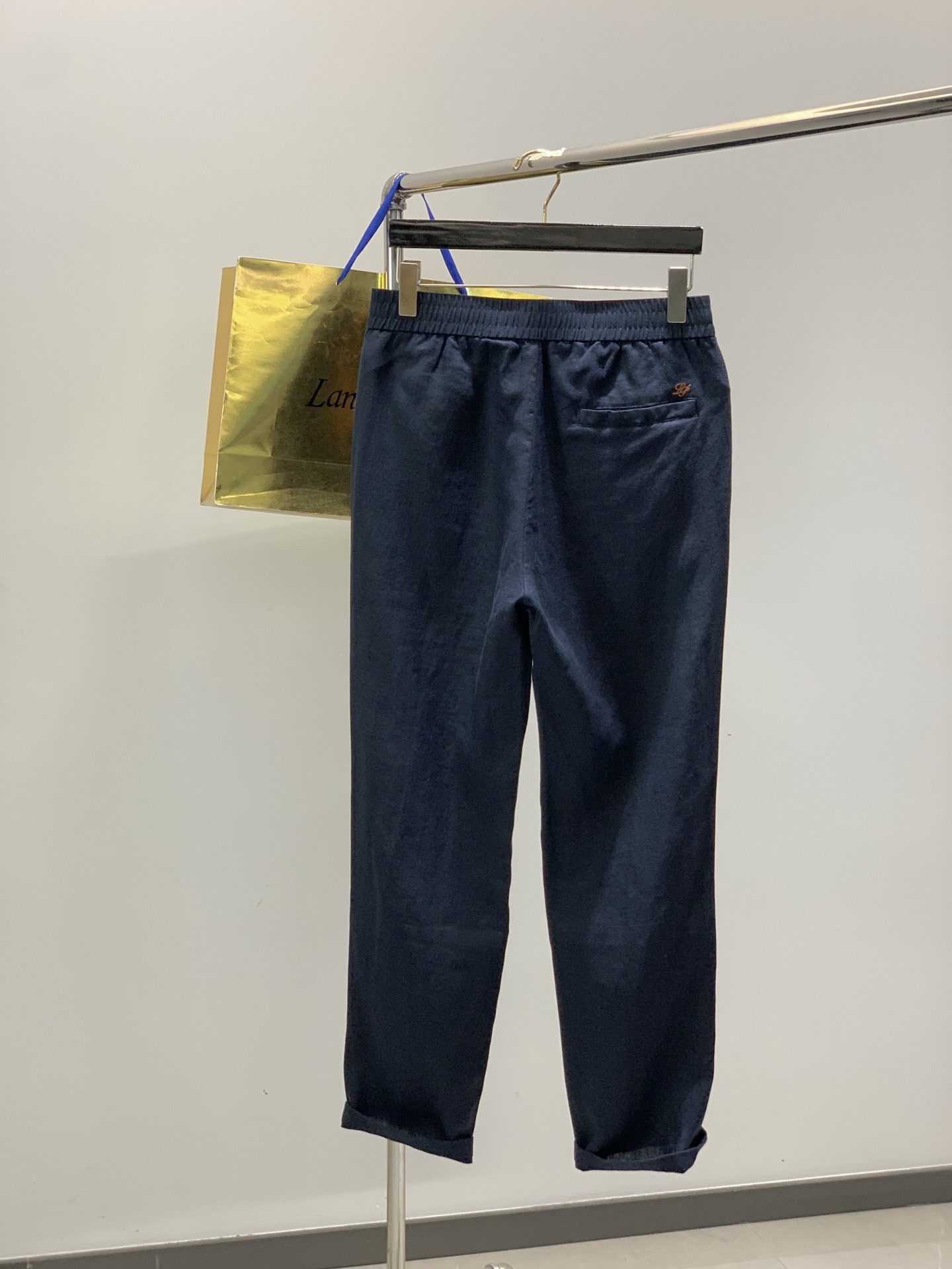 ，Loro Piana(Loro Piana )，2026春季最新品，专柜同步有售，原单狠货，时尚休闲裤