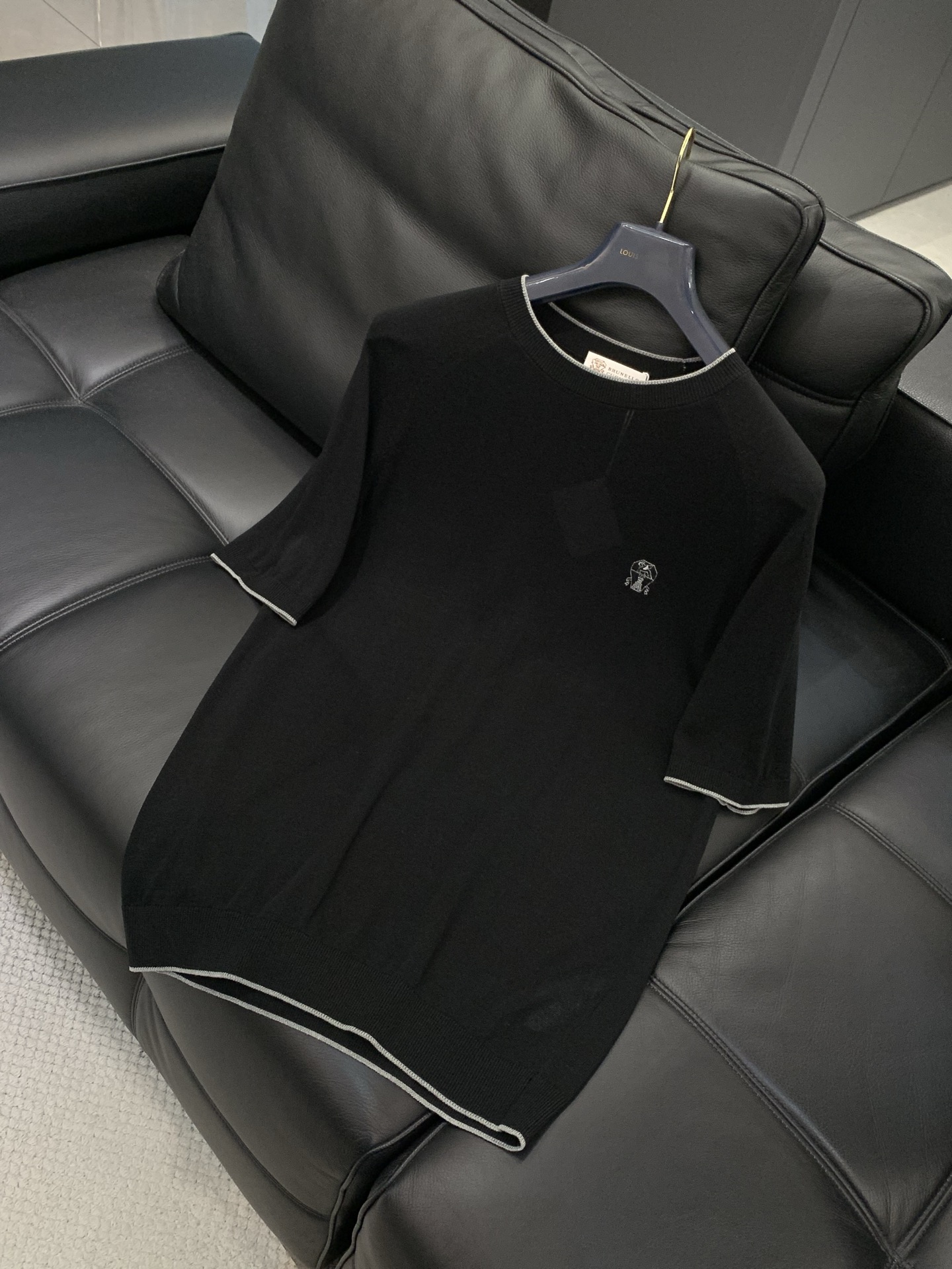 ，BC黑色圆领针织衫材质 亚麻混纺尺码M-3XL 尺寸	M	  L	     XL	  2XL	3XL	
