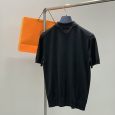 ,爱马仕黑色翻领针织衫材质 针织棉 尺码M-3XL 尺码 肩宽 胸围 衣长 袖长M ,爱马仕黑色翻领针织衫材质 针织棉 尺码M-3XL 尺码 肩宽 胸围 衣长 袖长M