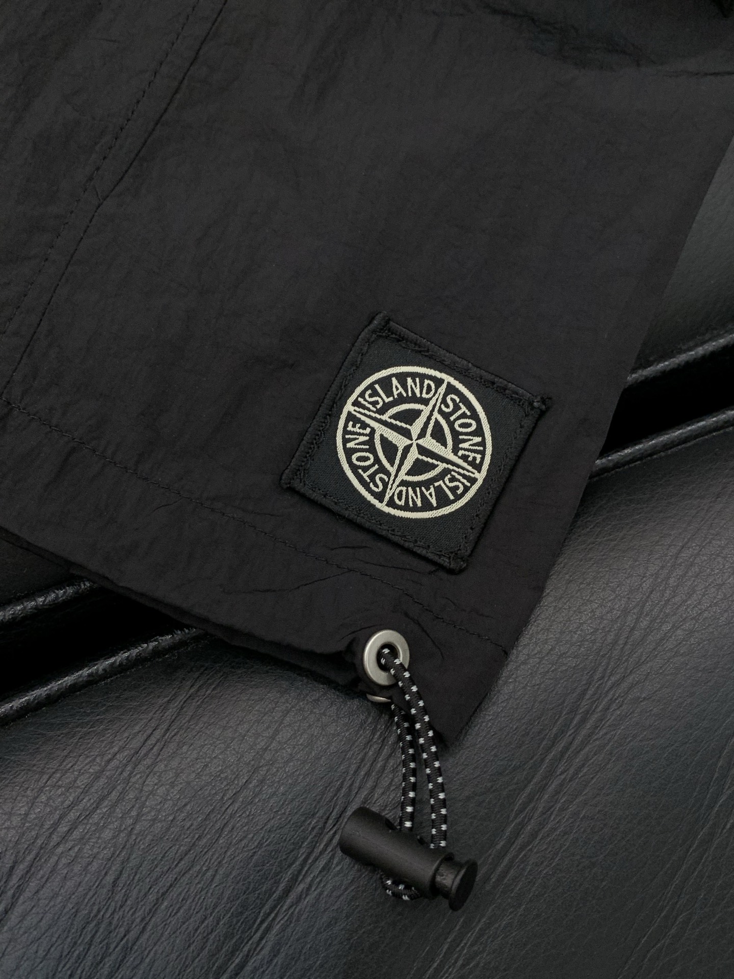 ，Stone Island石头岛，2026夏季最新款，专柜同步有售，原单狠货，爆款时尚休闲短裤，进口原版