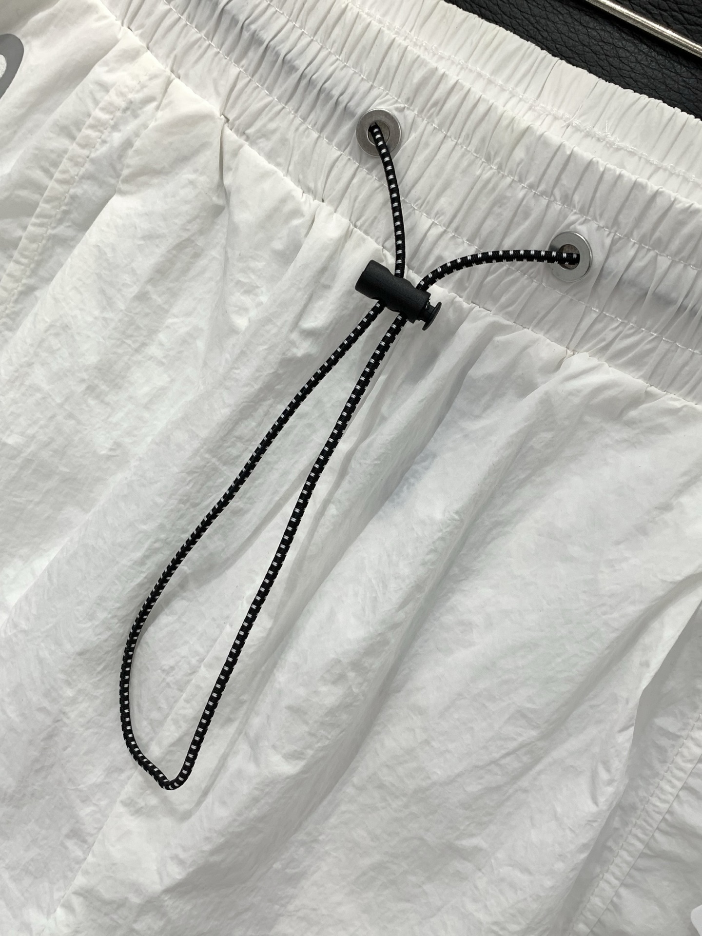 ，Stone Island石头岛，2026夏季最新款，专柜同步有售，原单狠货，爆款时尚休闲短裤，进口原版