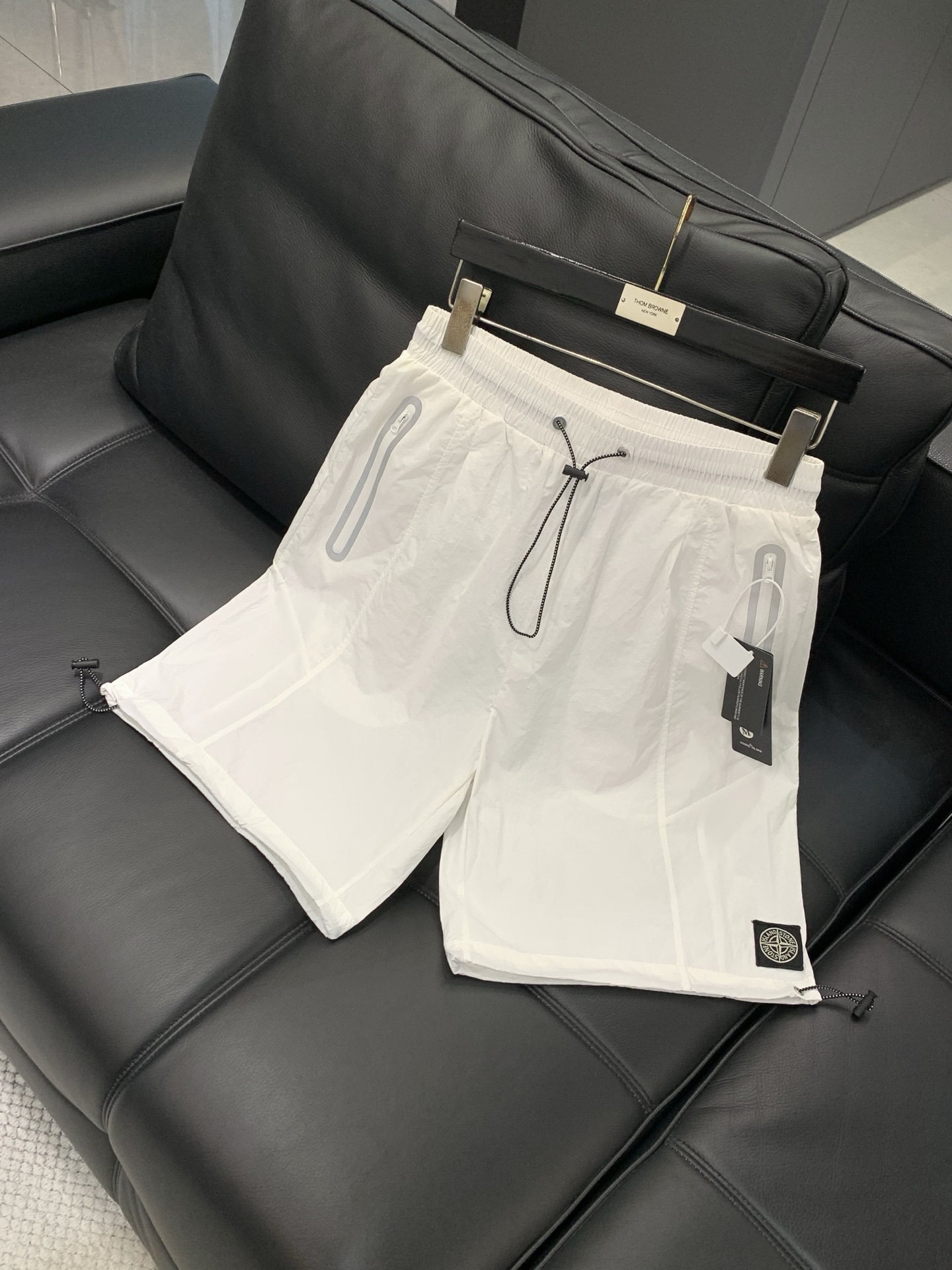 ，Stone Island石头岛，2026夏季最新款，专柜同步有售，原单狠货，爆款时尚休闲短裤，进口原版