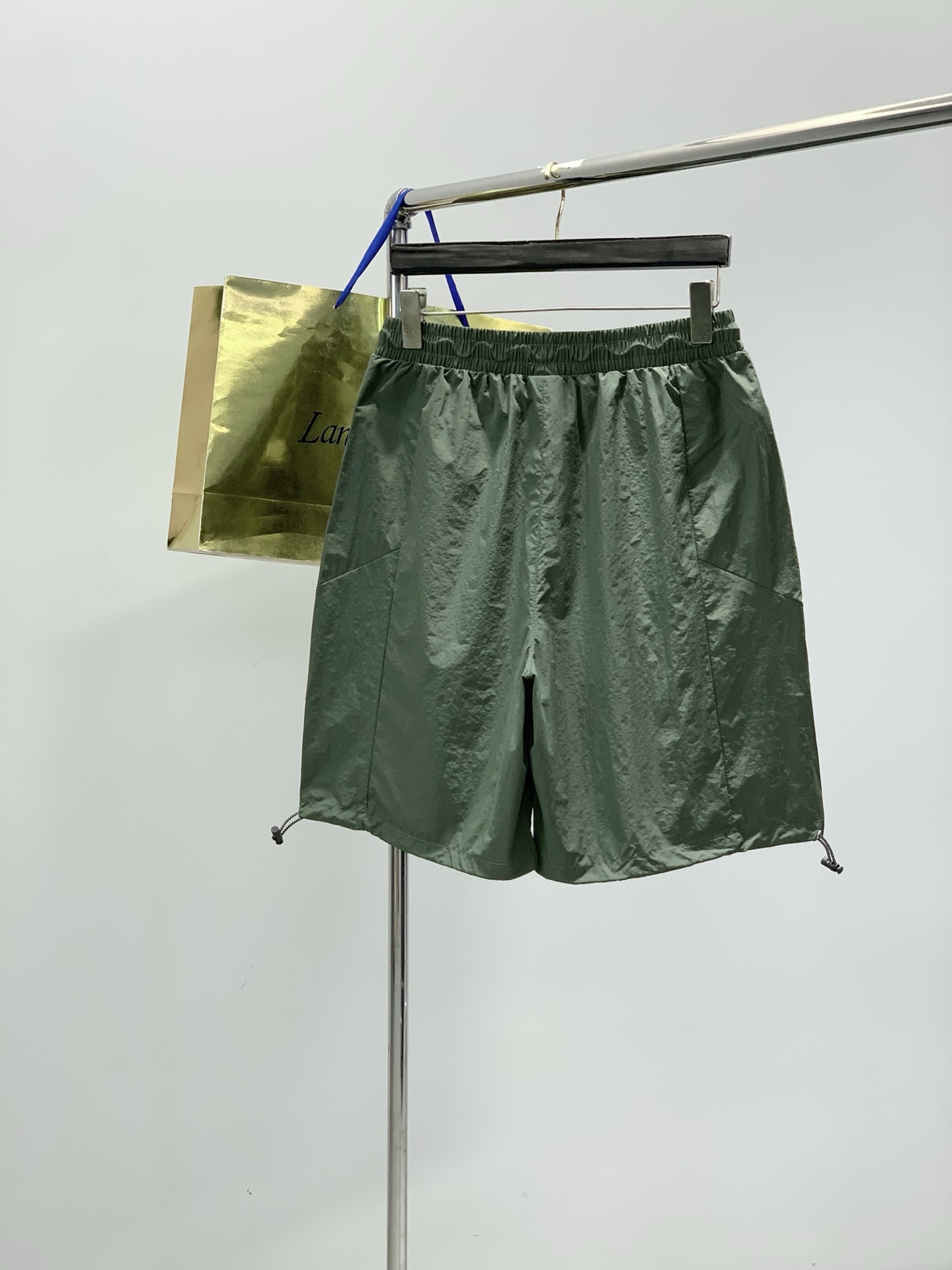 ，Stone Island石头岛，2026夏季最新款，专柜同步有售，原单狠货，爆款时尚休闲短裤，进口原版