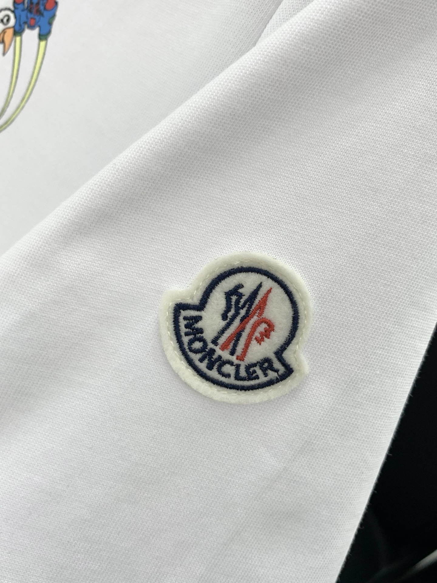，Moncler 蒙口，2026夏季最新品，专柜同步有售，原单狠货，时尚休闲圆领短袖T恤，上身舒适！吸睛
