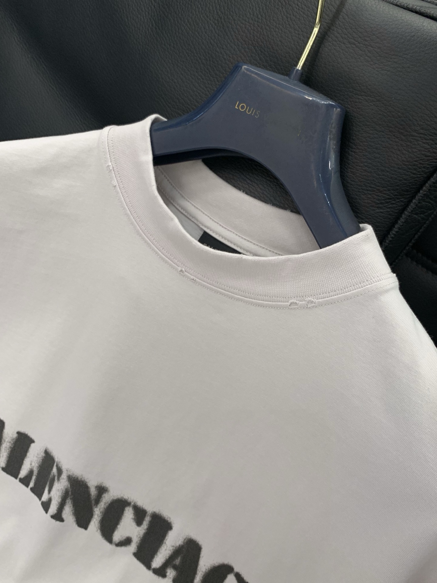 ，Balenciaga 巴黎世家，2026夏季最新款，专柜同步有售，原单狠货，爆款时尚休闲圆领短袖T恤，
