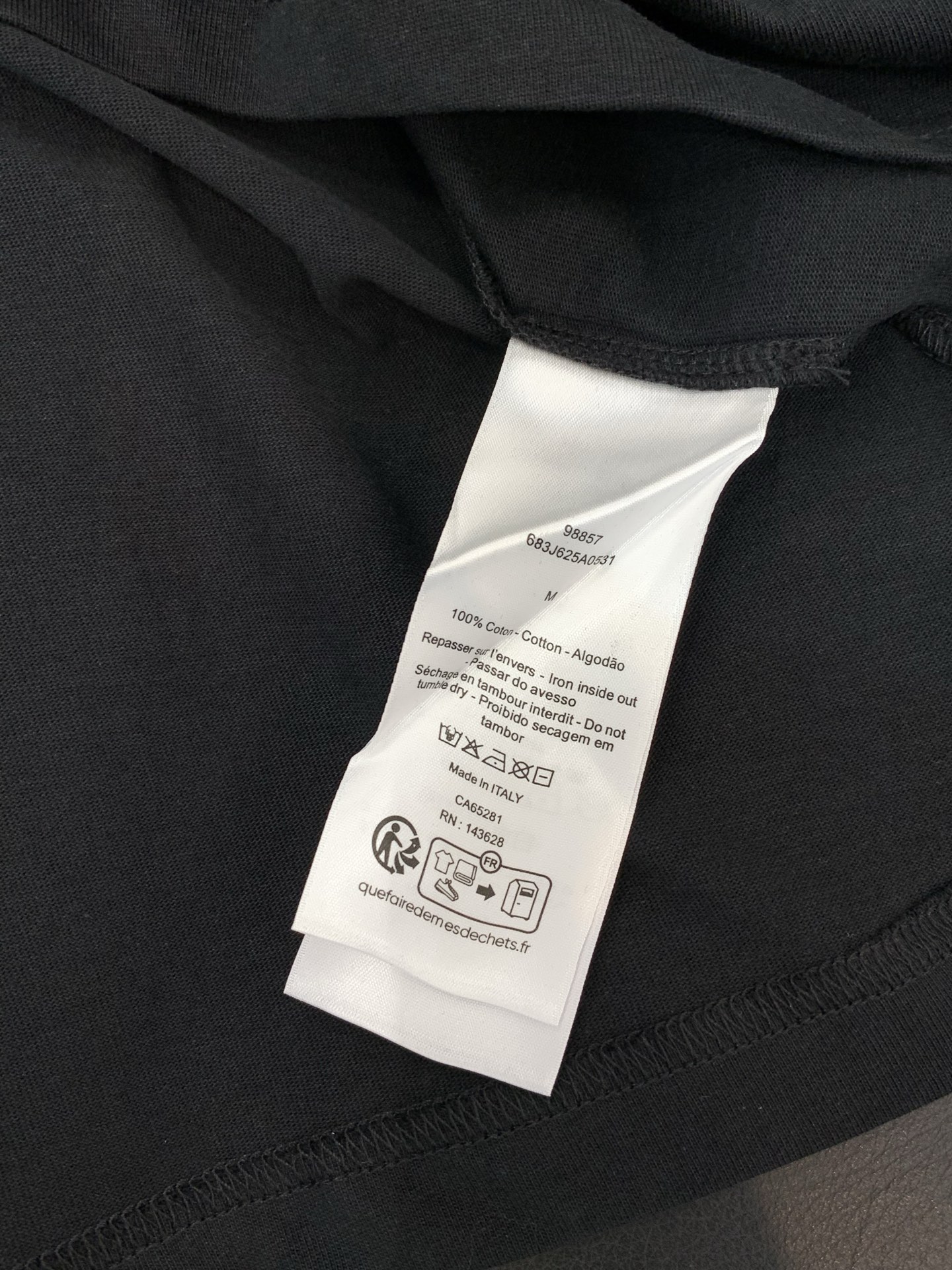 ，Dior 迪奥， 2026夏季新品，专柜同步有售，简约时尚休闲圆领短袖T恤，原版进口面料，舒适透气，顶