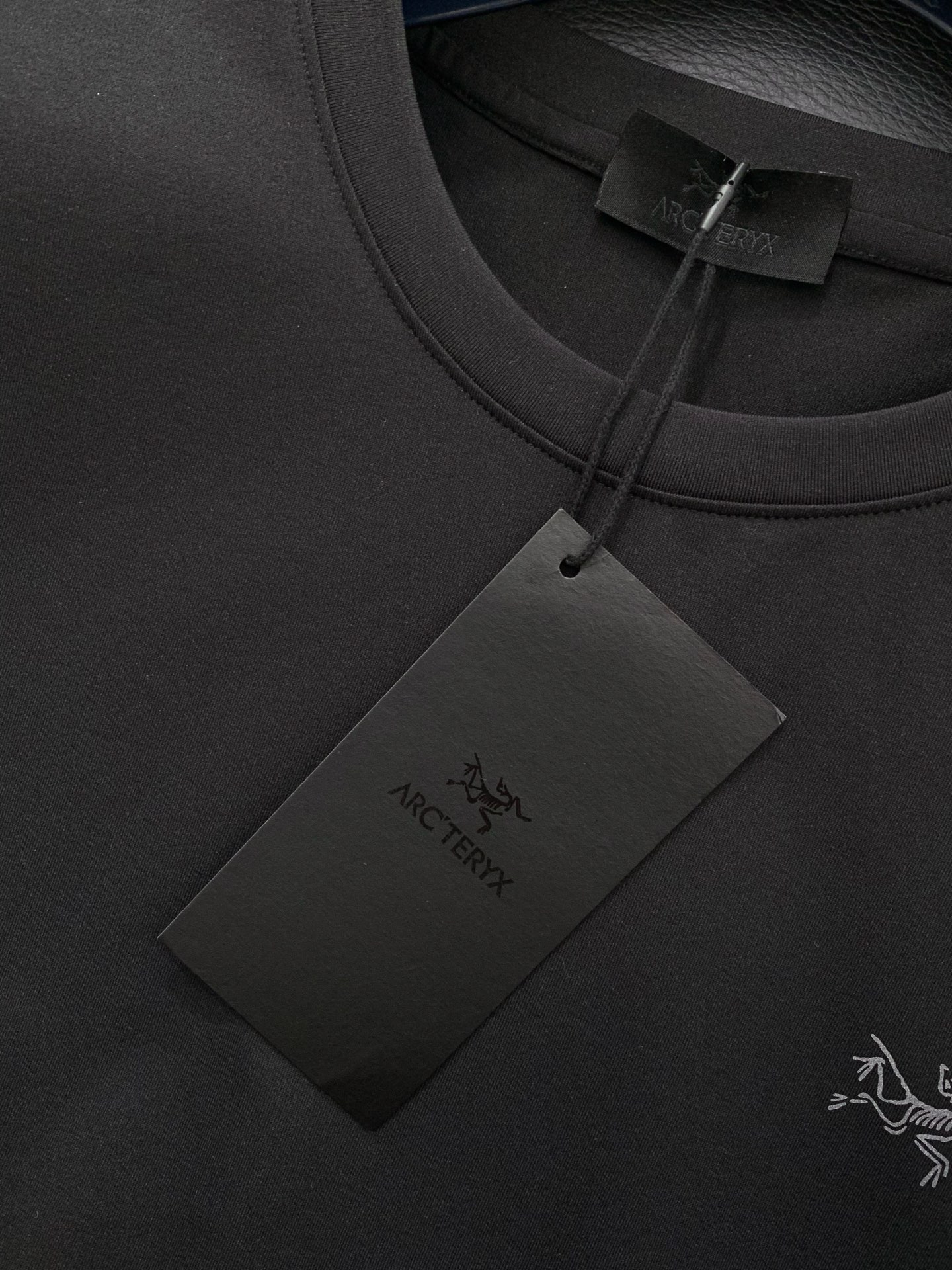 ，ARCTERYX 始祖鸟，2026夏季AW新品，时尚休闲圆领短袖T恤，专柜同步有售，原单狠货，进口原版