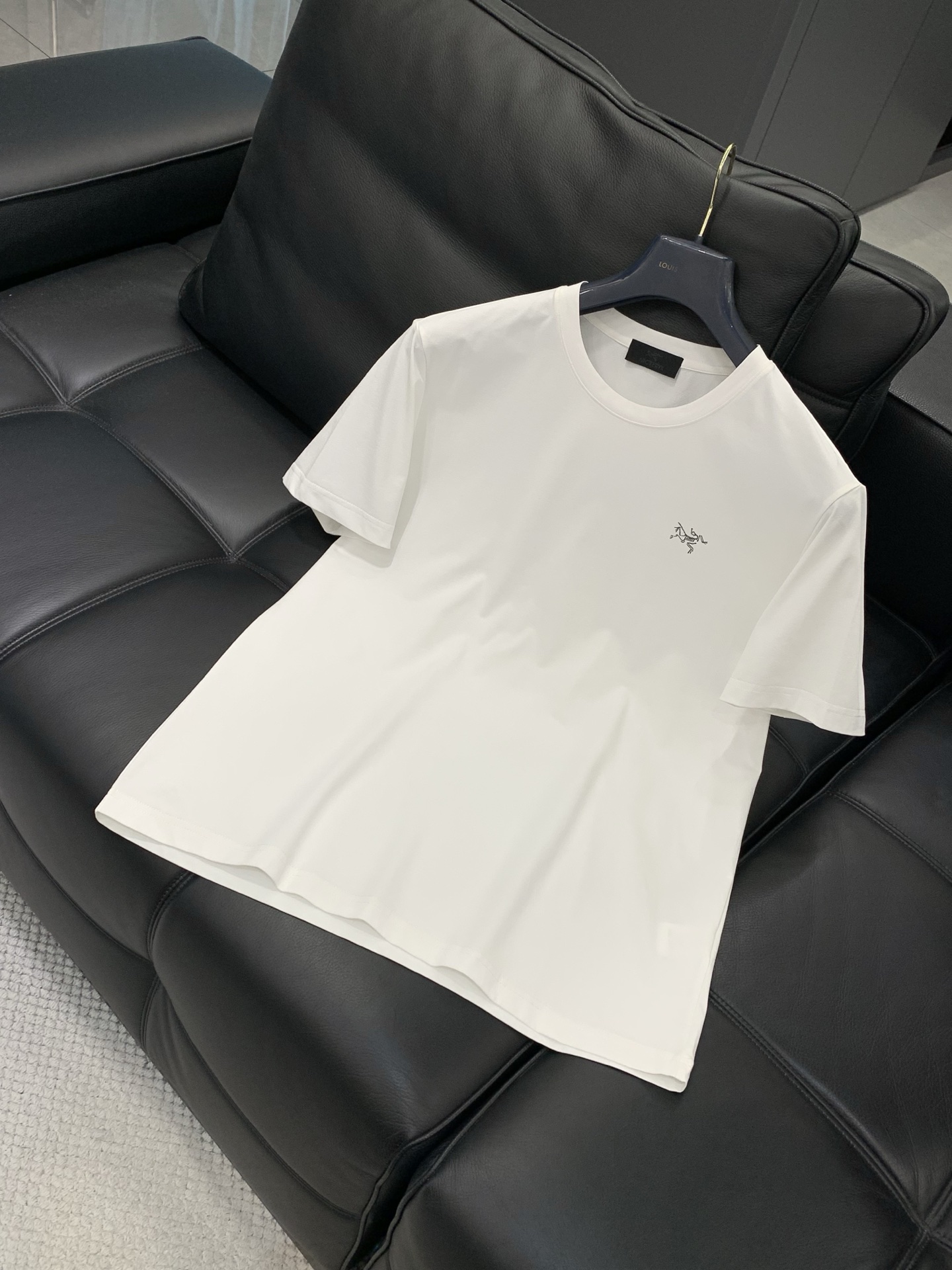 ，ARCTERYX 始祖鸟，2026夏季AW新品，时尚休闲圆领短袖T恤，专柜同步有售，原单狠货，进口原版