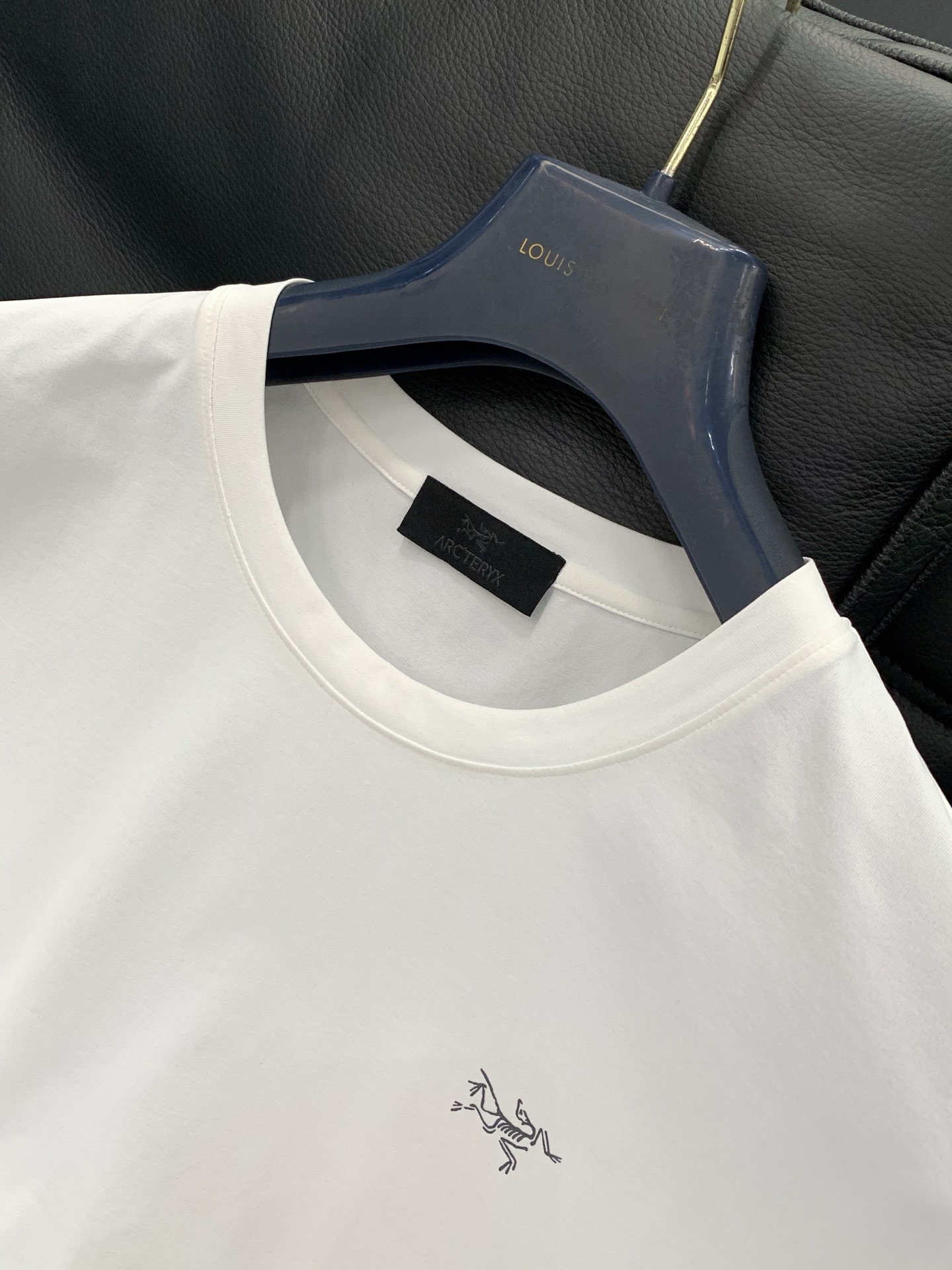 ，ARCTERYX 始祖鸟，2026夏季AW新品，时尚休闲圆领短袖T恤，专柜同步有售，原单狠货，进口原版