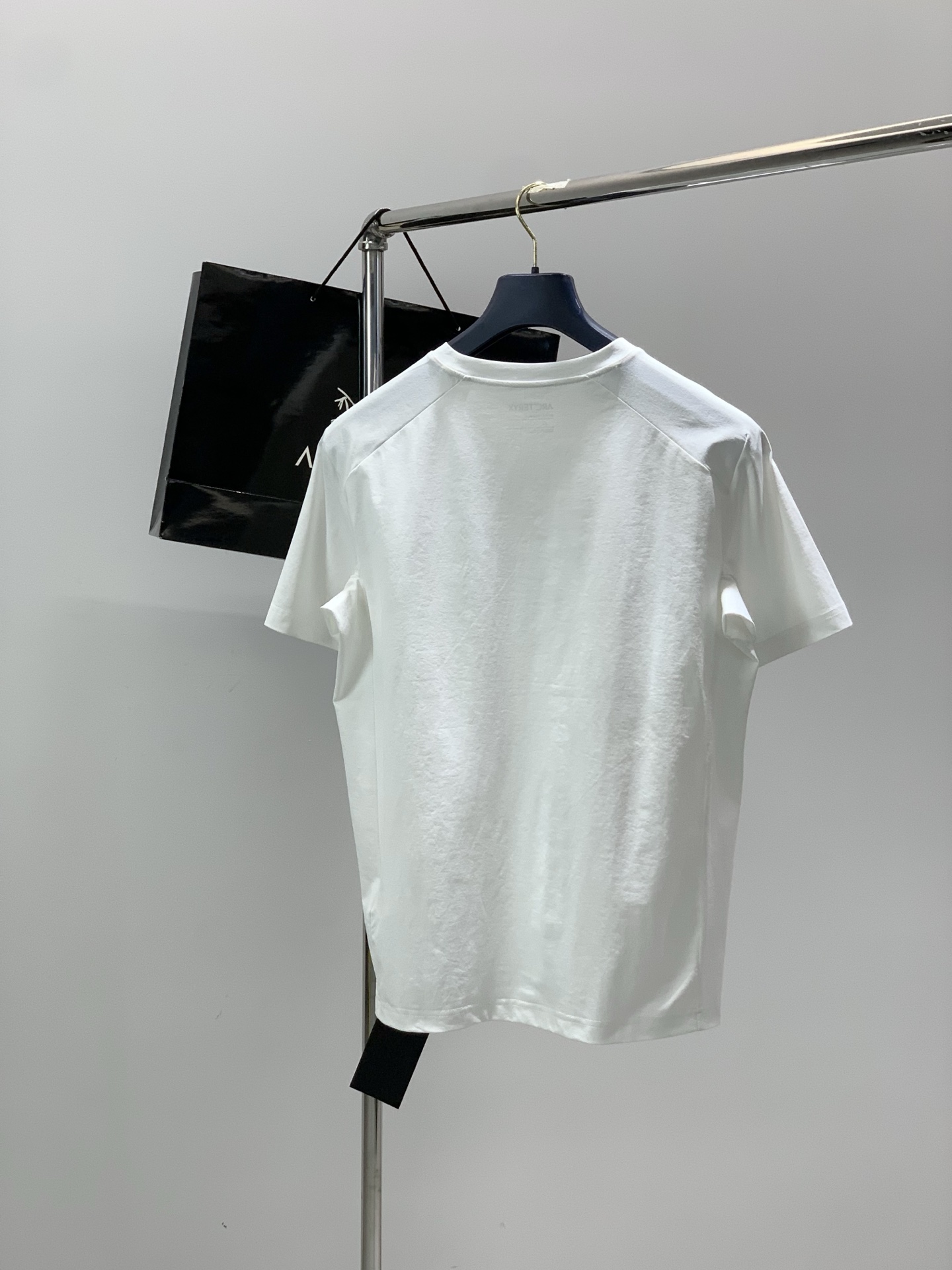 ，ARCTERYX 始祖鸟，2026夏季AW新品，时尚休闲圆领短袖T恤，专柜同步有售，原单狠货，进口原版