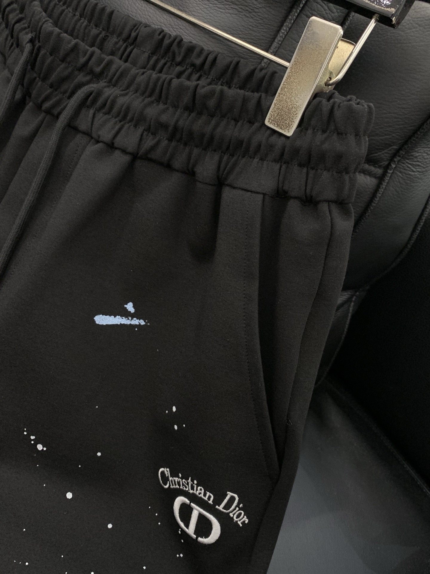 ，Dior 迪奥， 2026夏季新品，专柜同步有售，简约时尚休闲短裤，原版进口面料，舒适透气，顶级刺绣🪡