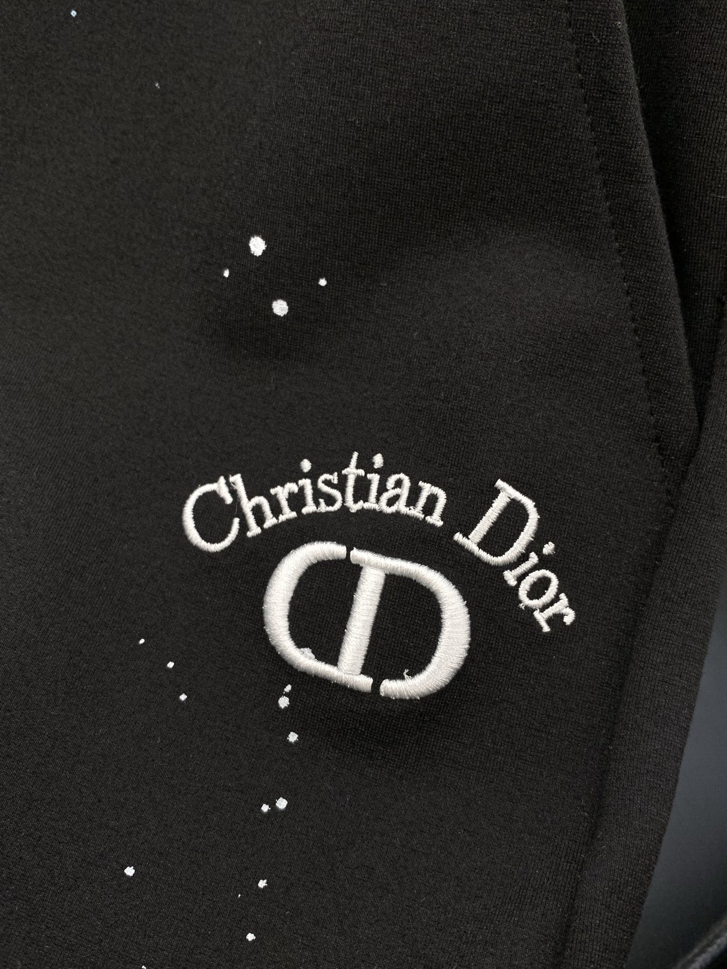 ，Dior 迪奥， 2026夏季新品，专柜同步有售，简约时尚休闲短裤，原版进口面料，舒适透气，顶级刺绣🪡