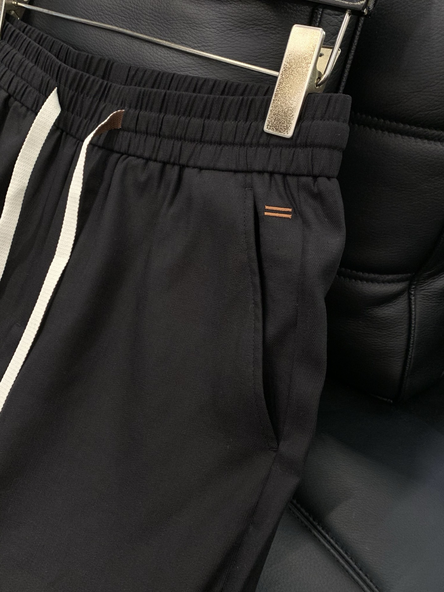 一套，杰尼亚 Zegna，2026夏季最新品，专柜同步有售，原单狠货，时尚休闲套装，采用进口原版棉麻面料