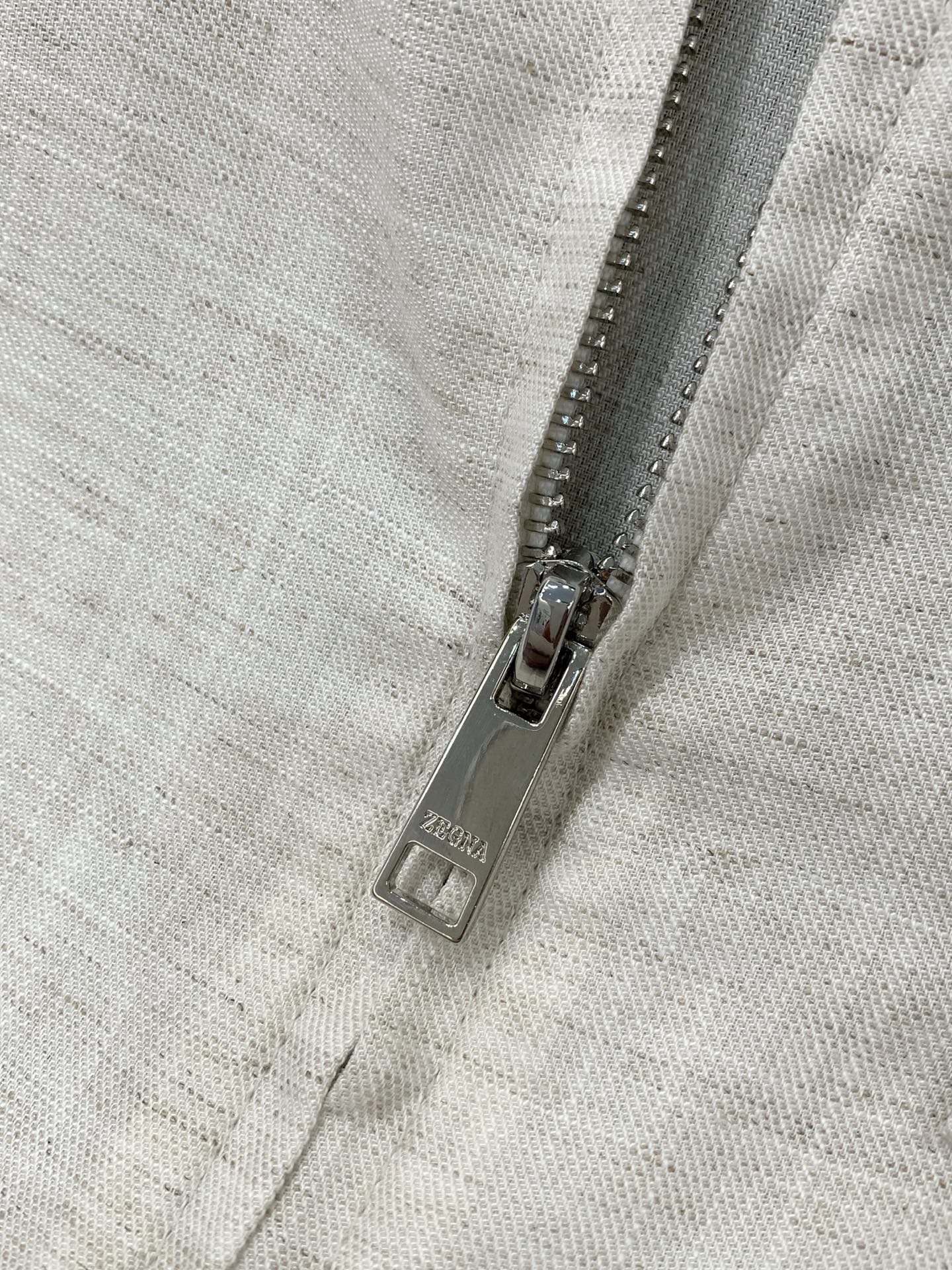 一套，杰尼亚 Zegna，2026夏季最新品，专柜同步有售，原单狠货，时尚休闲套装，采用进口原版棉麻面料
