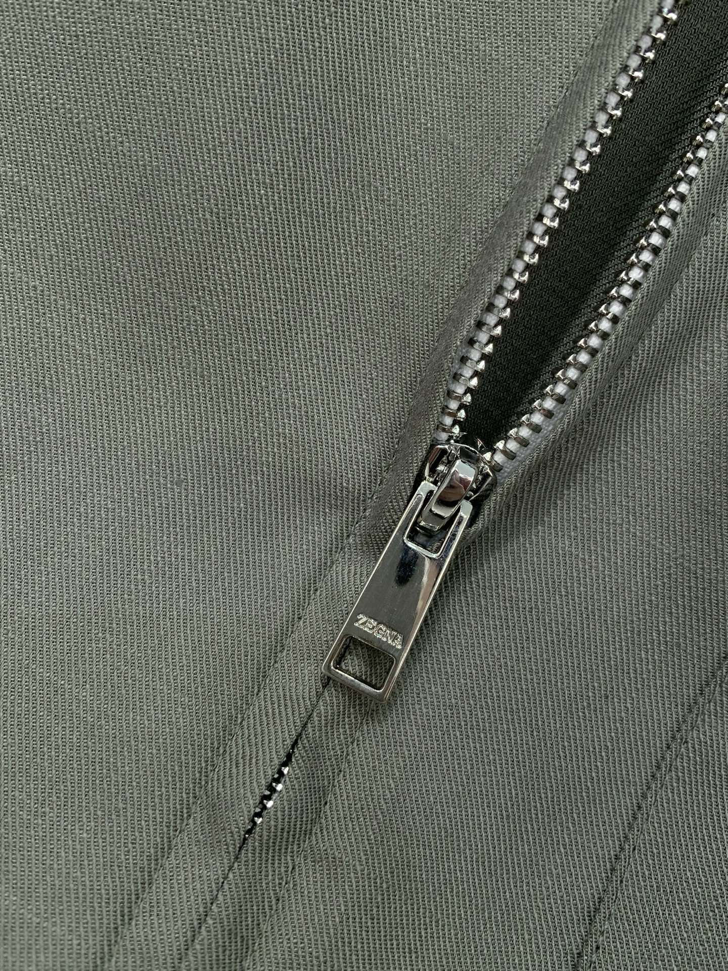 一套，杰尼亚 Zegna，2026夏季最新品，专柜同步有售，原单狠货，时尚休闲套装，采用进口原版棉麻面料