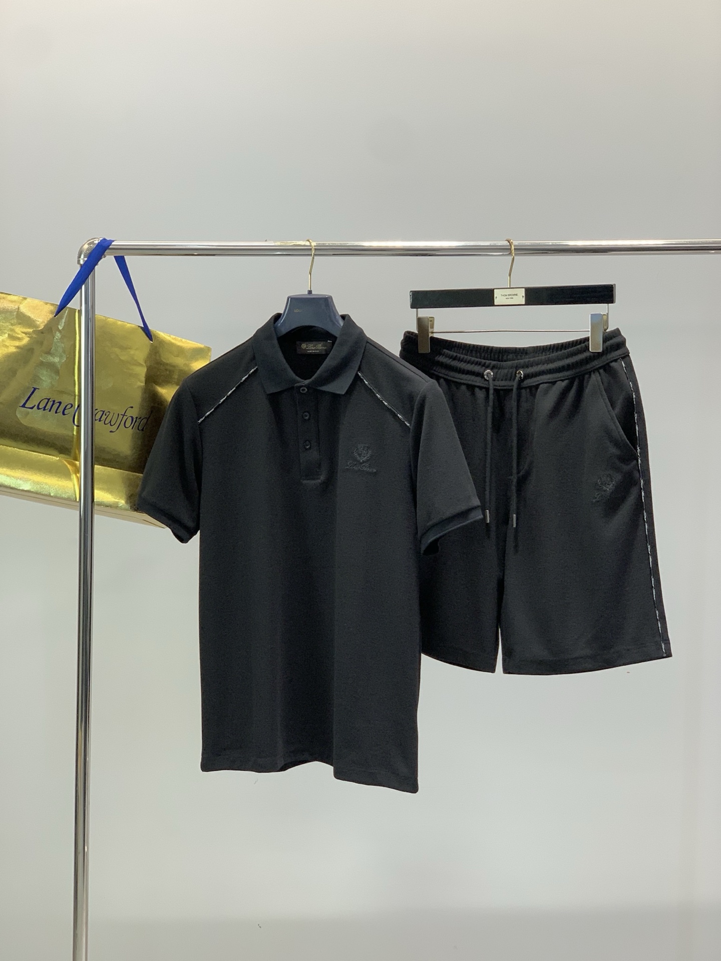 一套，Loro piana(Loro Piana )，2026夏季最新品，专柜同步有售，原单狠货，时尚休