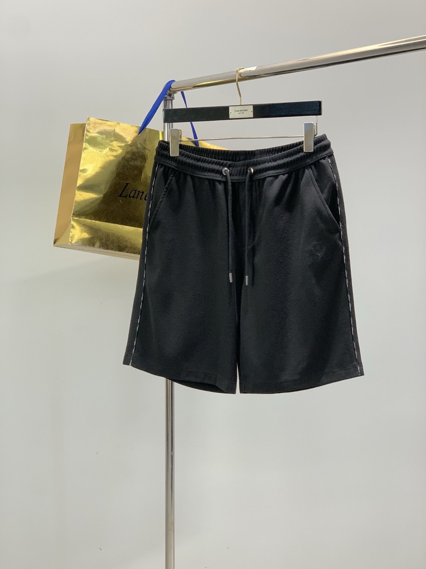 一套，Loro piana(Loro Piana )，2026夏季最新品，专柜同步有售，原单狠货，时尚休
