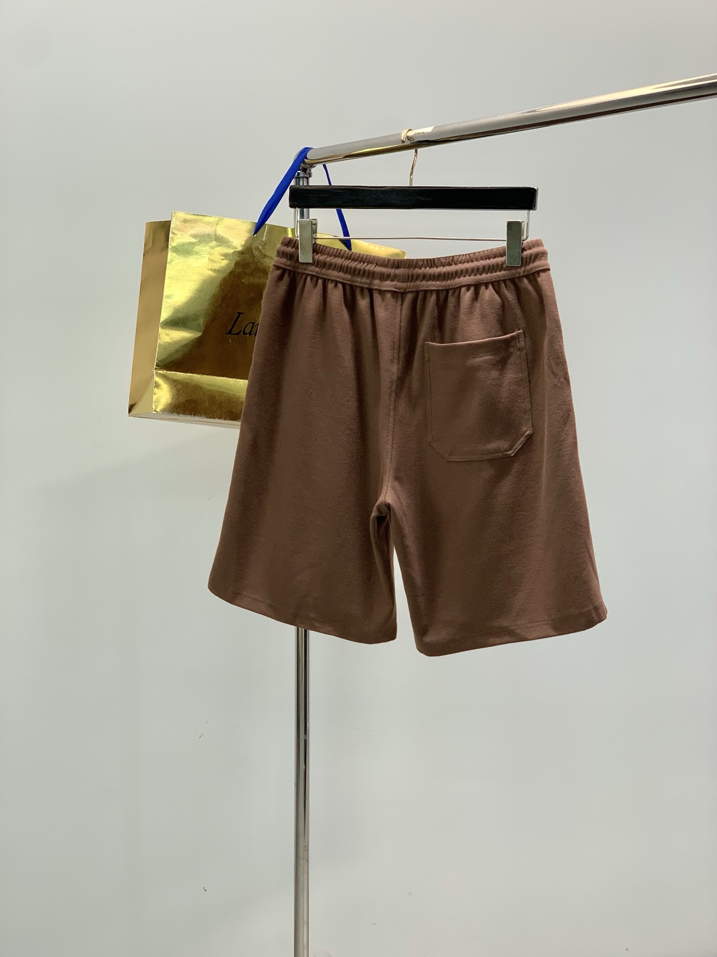 一套，Loro piana(Loro Piana )，2026夏季最新品，专柜同步有售，原单狠货，时尚休