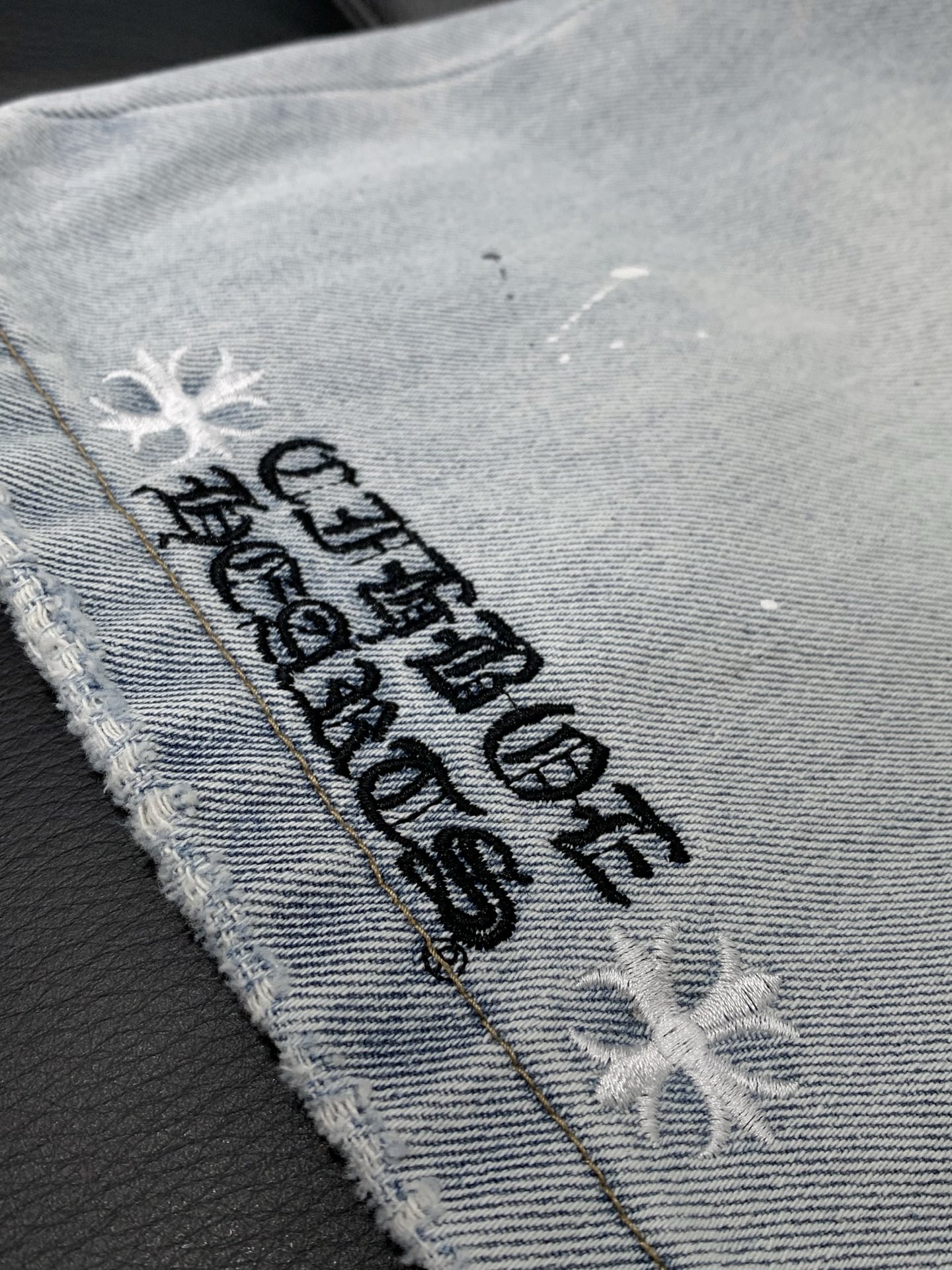 Chrome Hearts 克罗心牛仔短裤 牛仔短裤 ，男女同款式材质 牛仔布 尺码M-2XL