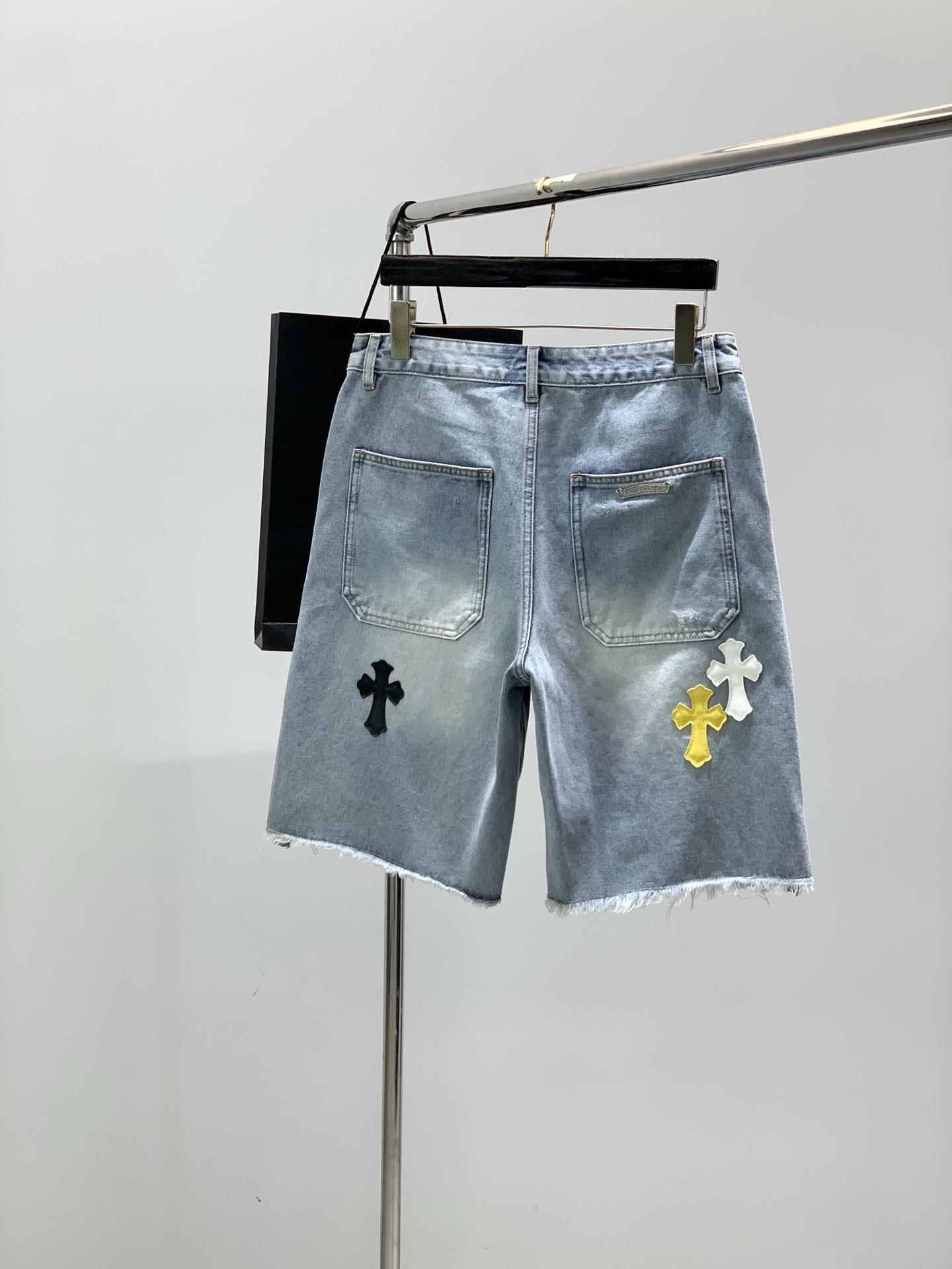 Chrome Hearts 克罗心牛仔短裤 牛仔短裤 ，男女同款式材质 牛仔布 尺码M-2XL