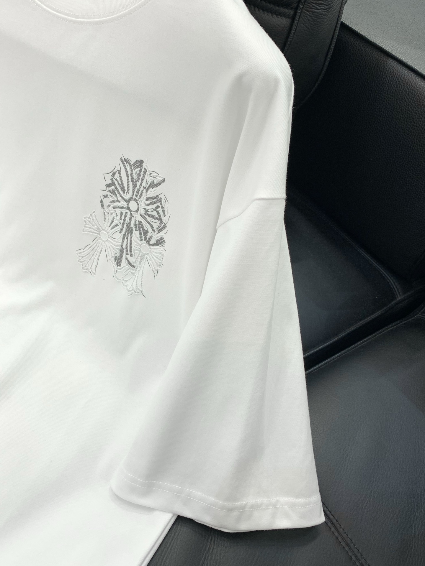 Chrome Hearts 克罗心，2026夏季新品，专柜同步有售，原单狠货，时尚休闲圆领短袖T恤，采用