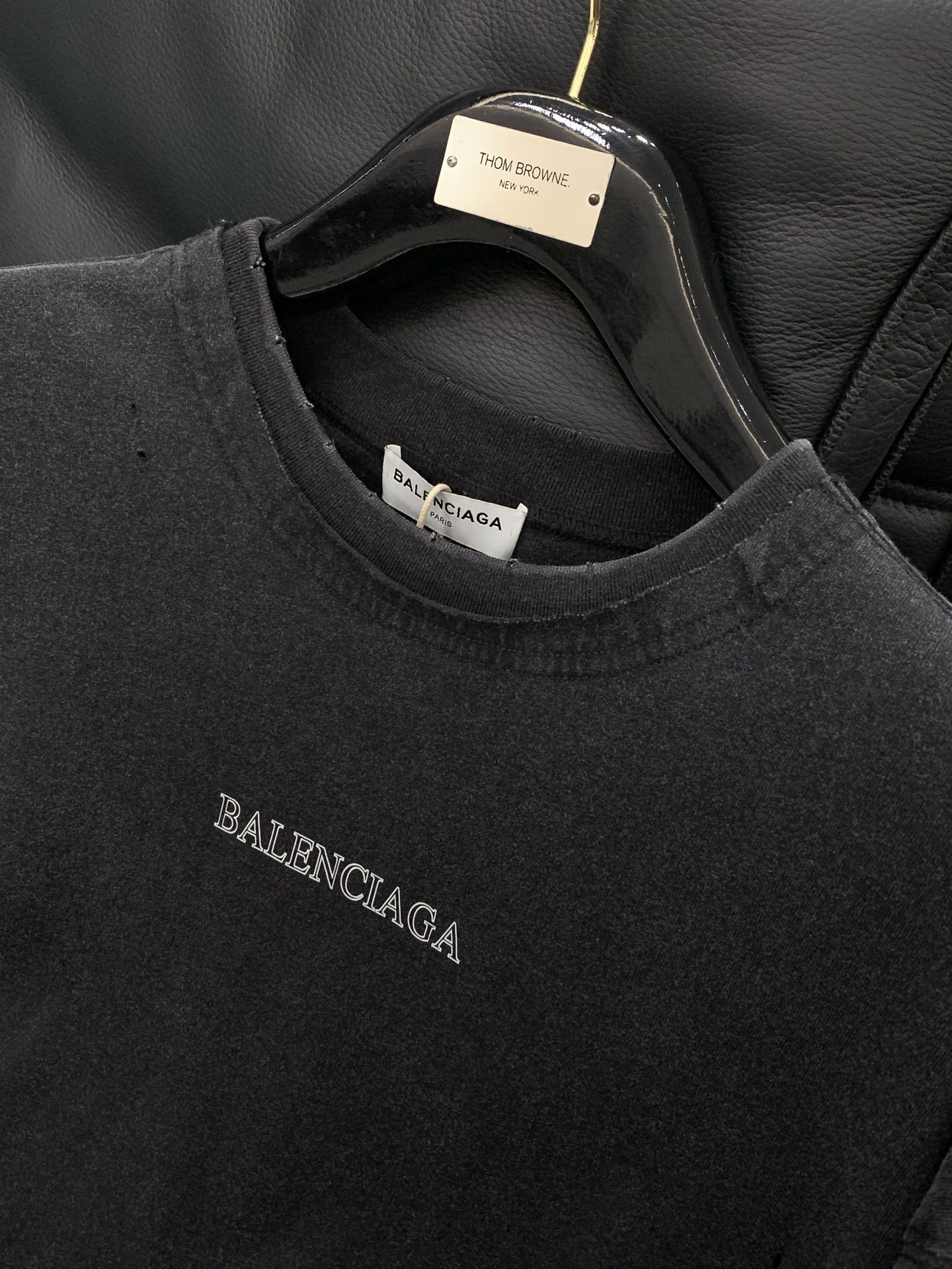 Balenciaga 巴黎世家，2026夏季最新款，专柜同步有售，原单狠货，爆款时尚休闲圆领短袖T恤，进