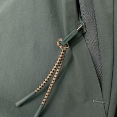 Burberry 巴宝莉,2026夏季最新品,专柜同步有售,原单狠货,时尚休闲短裤,进口原版面料,上身舒 Burberry 巴宝莉,2026夏季最新品,专柜同步有售,原单狠货,时尚休闲短裤,进口原版面料,上身舒