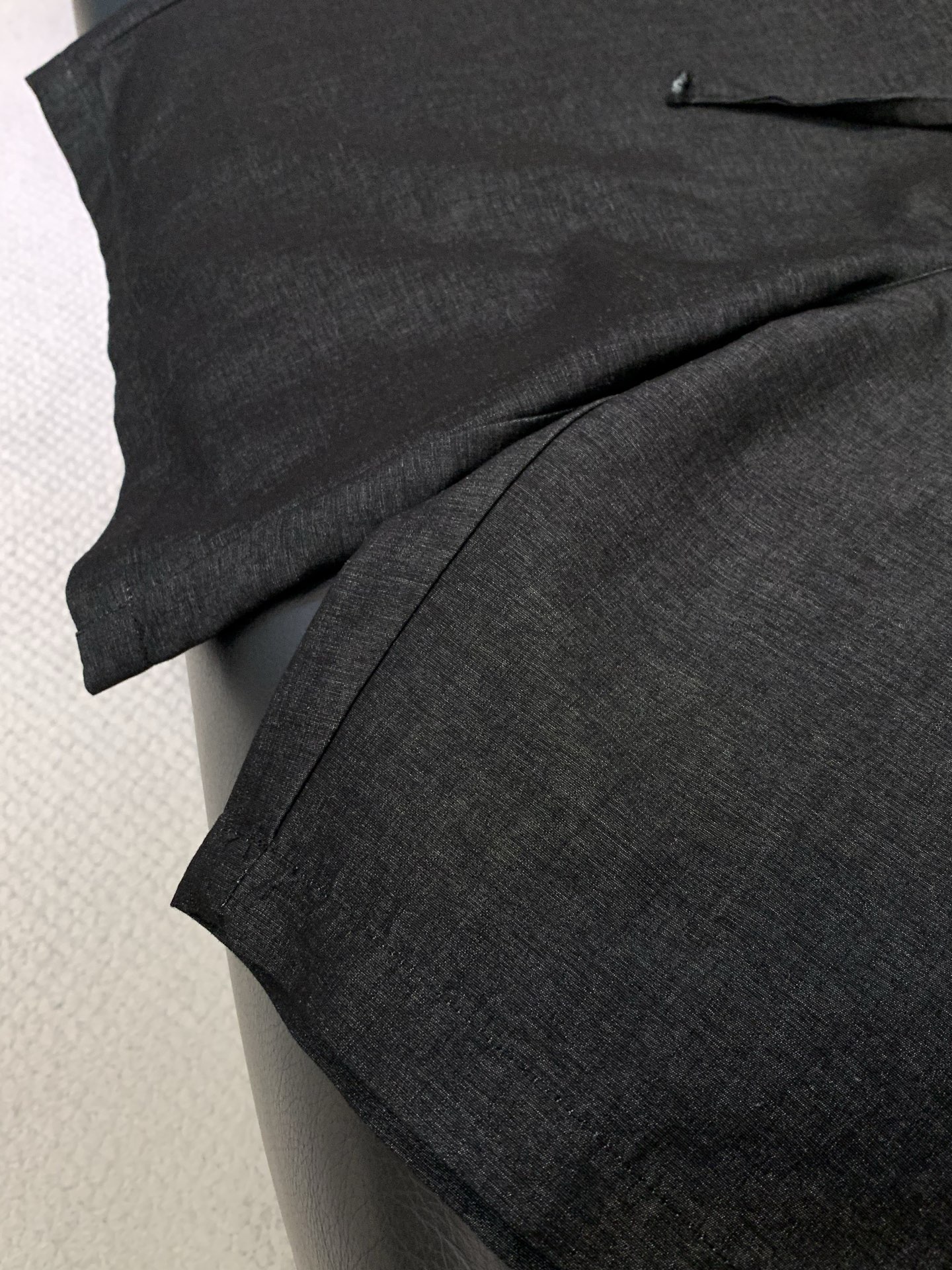 Balenciaga 巴黎世家，2026夏季最新品，专柜同步有售，原单狠货，时尚休闲短裤，进口原版面料，