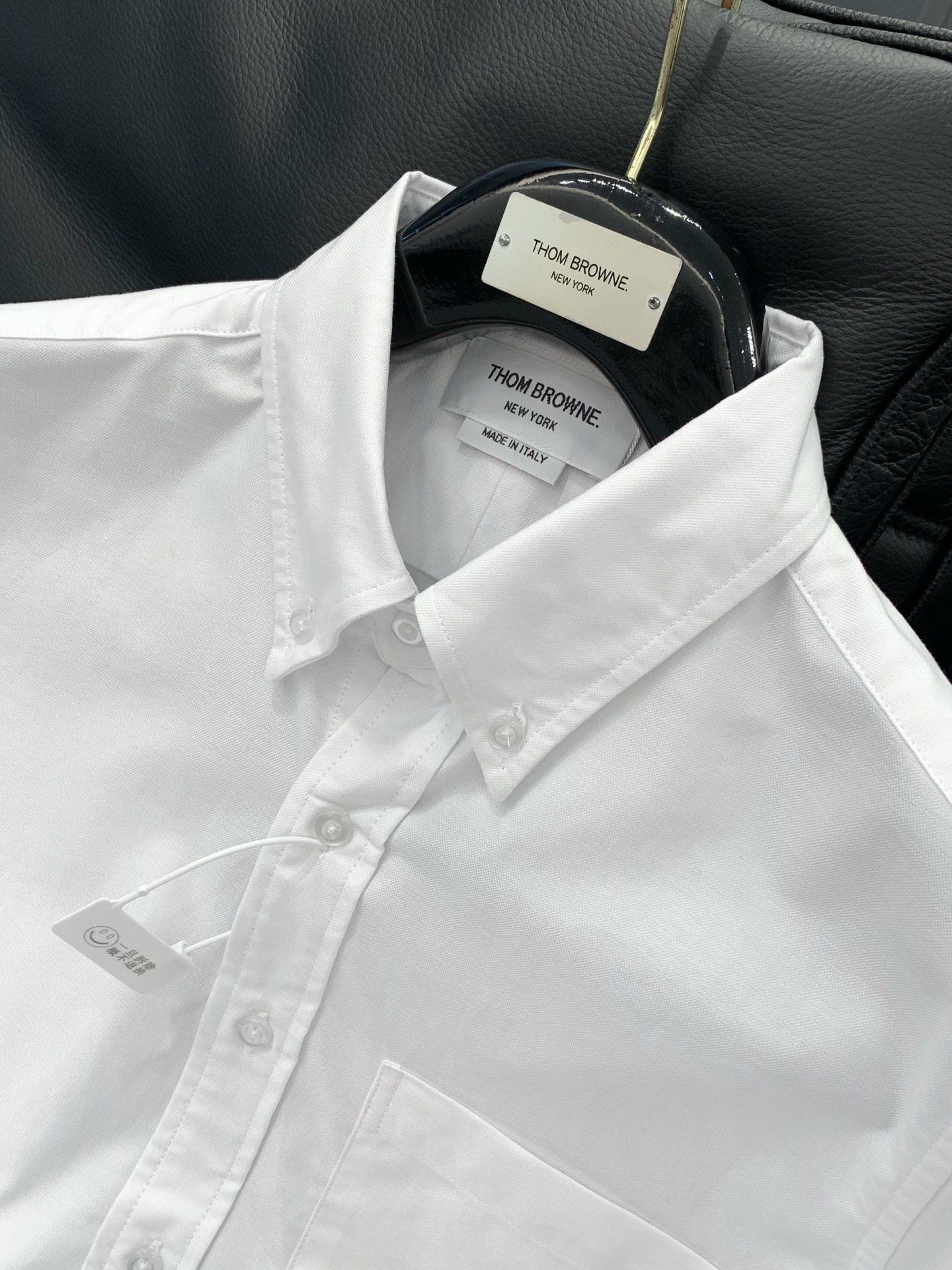 Thom Browne 汤姆·布朗 ，2026夏季最新品，时尚休闲短袖衬衫，专柜同步有售，原单狠货，采用