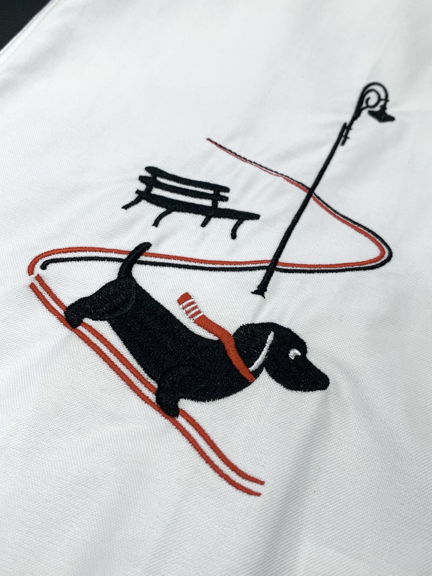 Thom Browne 汤姆·布朗 ，2026夏季最新品，时尚休闲短袖衬衫，专柜同步有售，原单狠货，采用