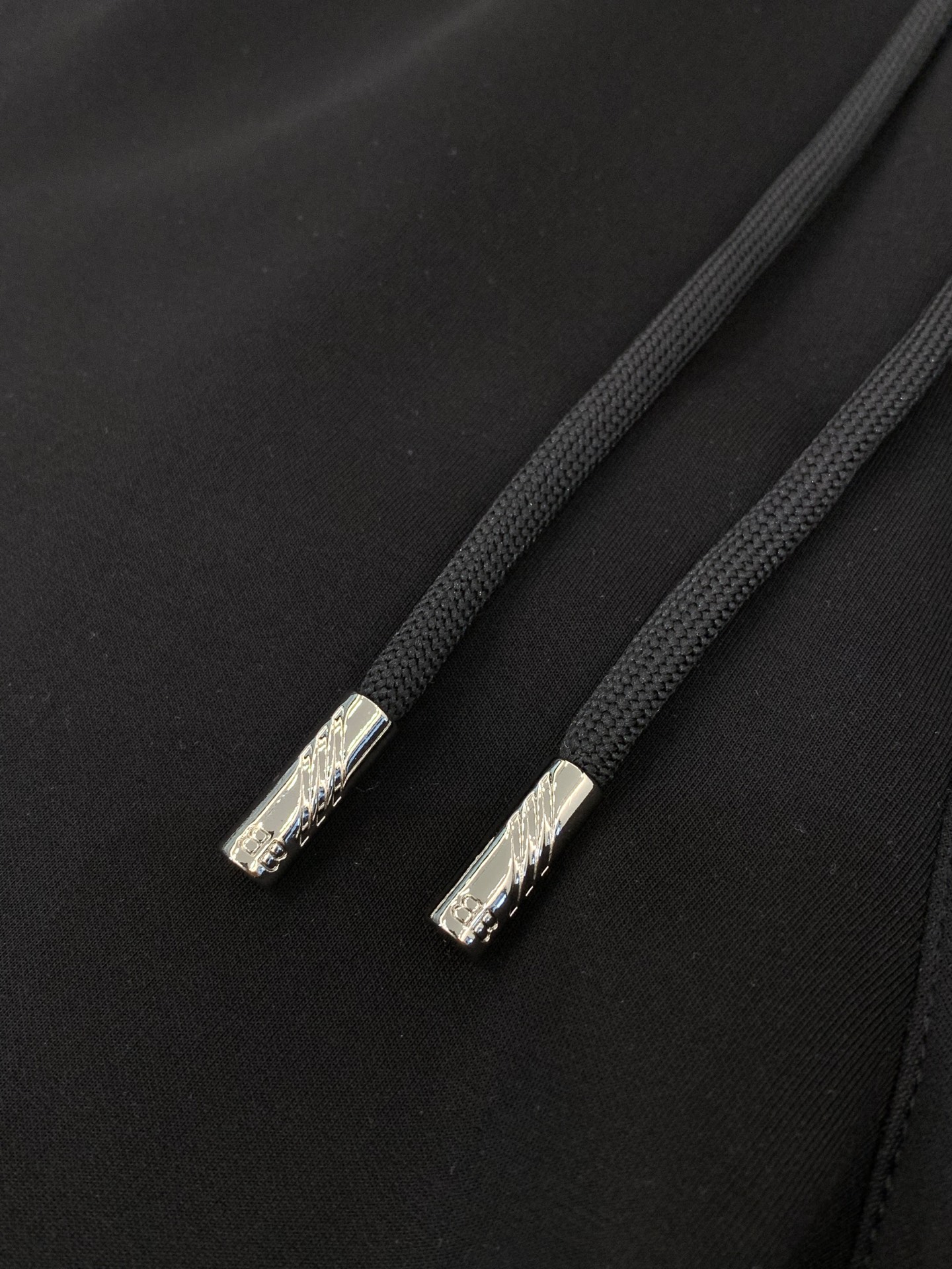 Balenciaga 巴黎世家，2026夏季最新品，专柜同步有售，原单狠货，时尚休闲短裤，进口原版面料，