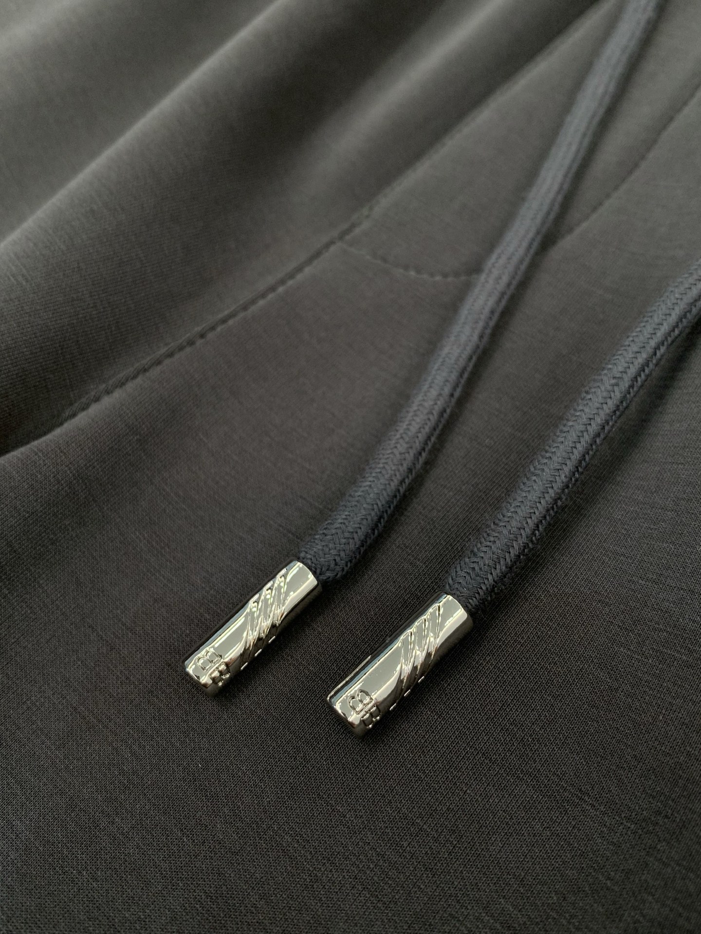 Balenciaga 巴黎世家，2026夏季最新品，专柜同步有售，原单狠货，时尚休闲短裤，进口原版面料，