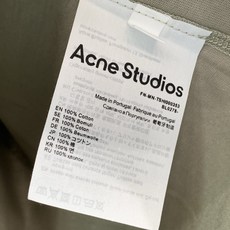 ,ACNE专柜经典黑色偏宽松短袖 材质 纯棉 尺码S-2XL S胸围106衣长72肩51袖长26 M胸围110衣长7 ,ACNE专柜经典黑色偏宽松短袖 材质 纯棉 尺码S-2XL S胸围106衣长72肩51袖长26 M胸围110衣长7