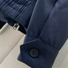 Dior 迪奥棉羊毛拉链夹克外套!_C540,售价:26060,专柜官网同步在售。 这款拉链夹克是二零二六男装系列新品, Dior 迪奥棉羊毛拉链夹克外套!_C540,售价:26060,专柜官网同步在售。 这款拉链夹克是二零二六男装系列新品,