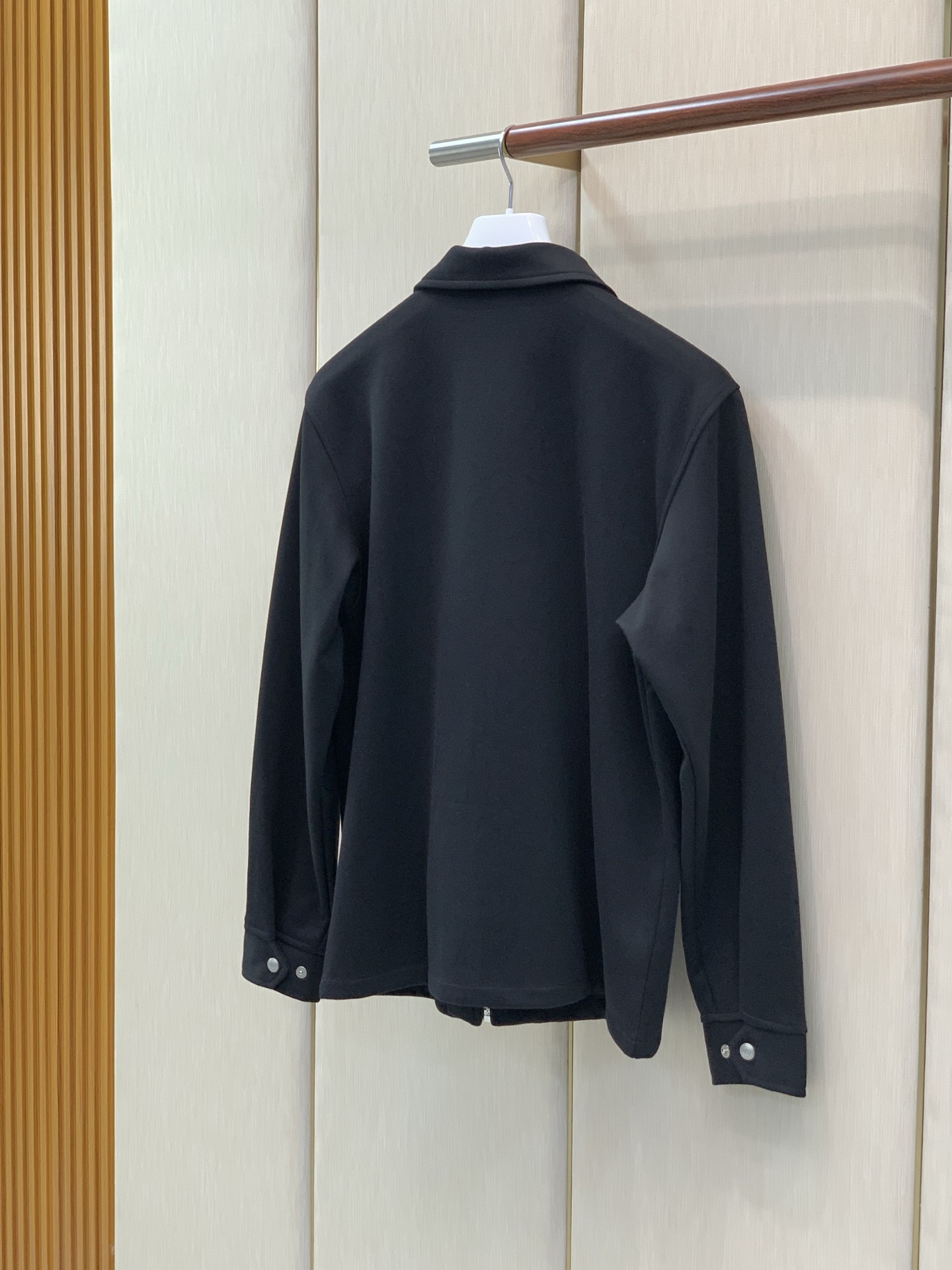 一套，Loro piana(Loro Piana )，2026秋季最新品，专柜同步有售，原单狠货，时尚休闲套装，采用进口