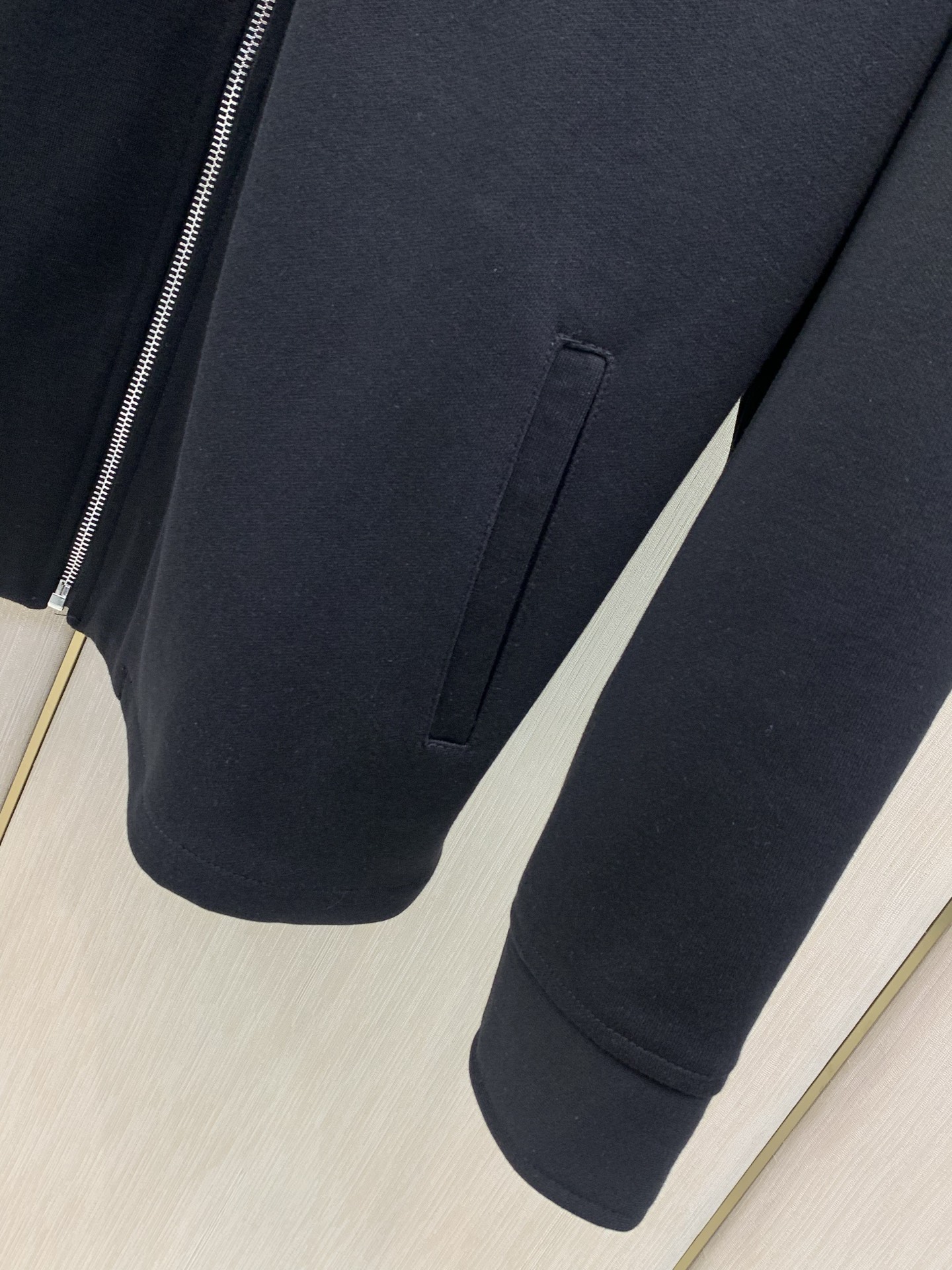 一套，Loro piana(Loro Piana )，2026秋季最新品，专柜同步有售，原单狠货，时尚休闲套装，采用进口