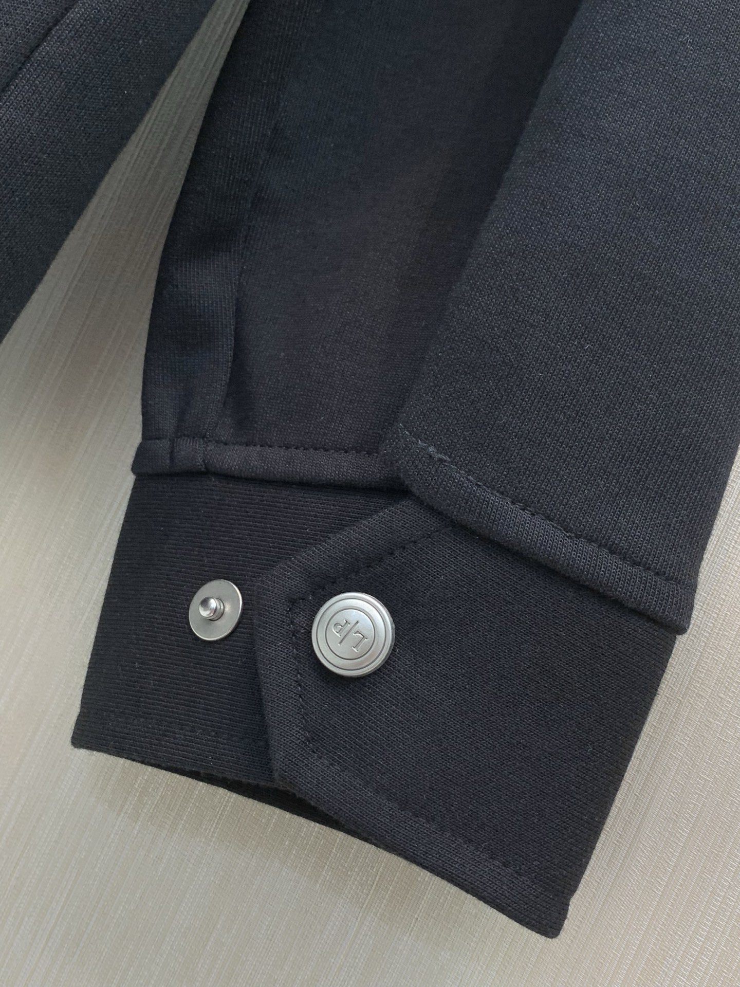 一套，Loro piana(Loro Piana )，2026秋季最新品，专柜同步有售，原单狠货，时尚休闲套装，采用进口