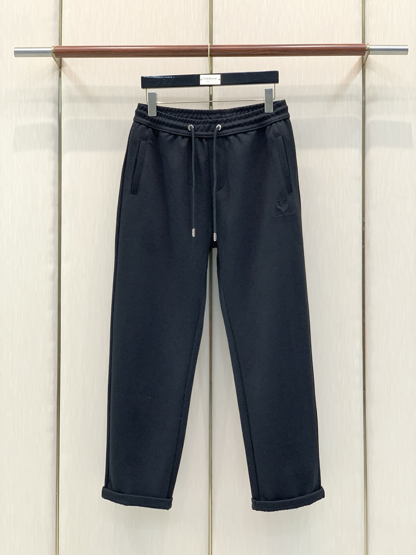 一套，Loro piana(Loro Piana )，2026秋季最新品，专柜同步有售，原单狠货，时尚休闲套装，采用进口
