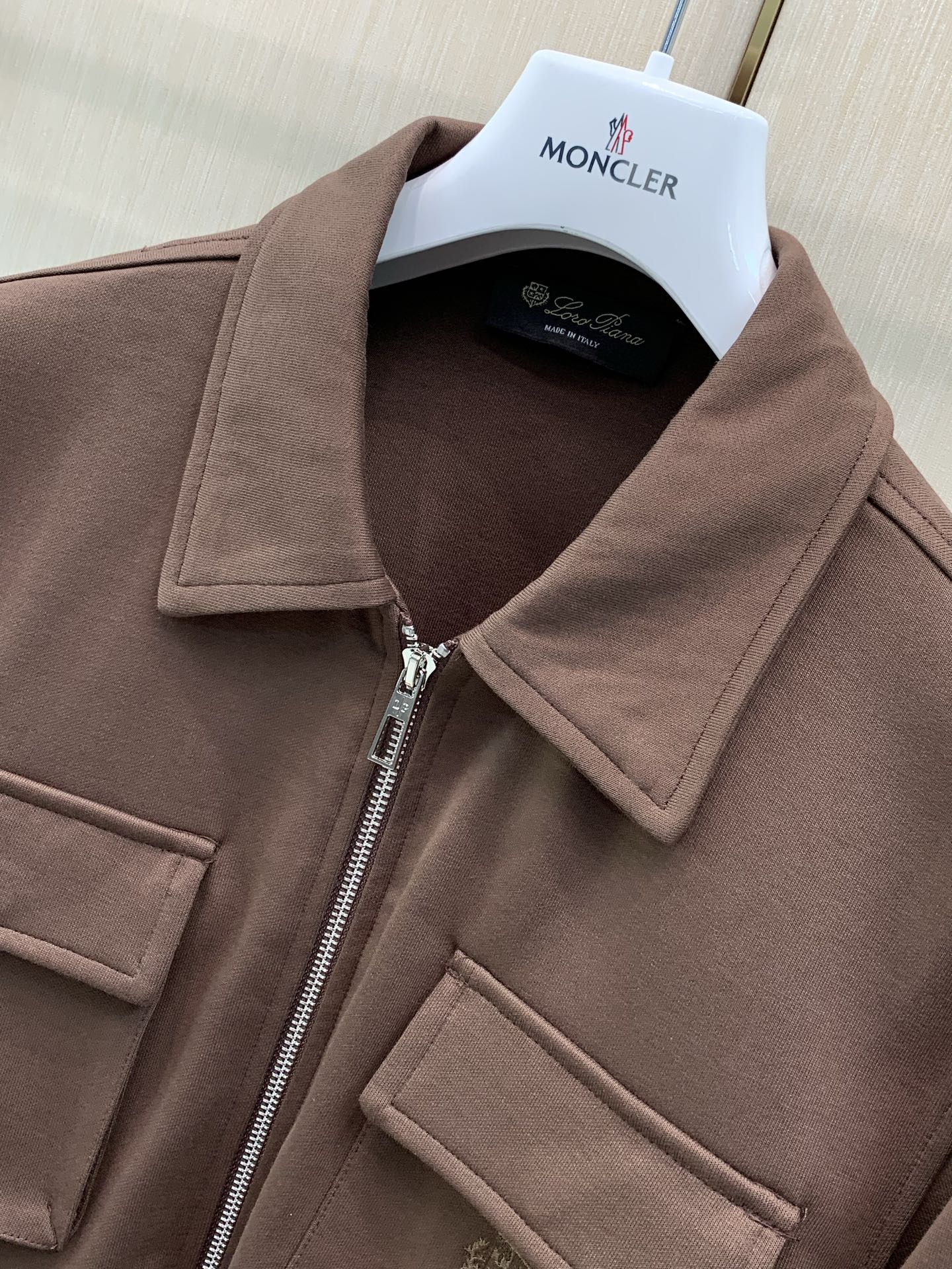 一套，Loro piana(Loro Piana )，2026秋季最新品，专柜同步有售，原单狠货，时尚休闲套装，采用进口