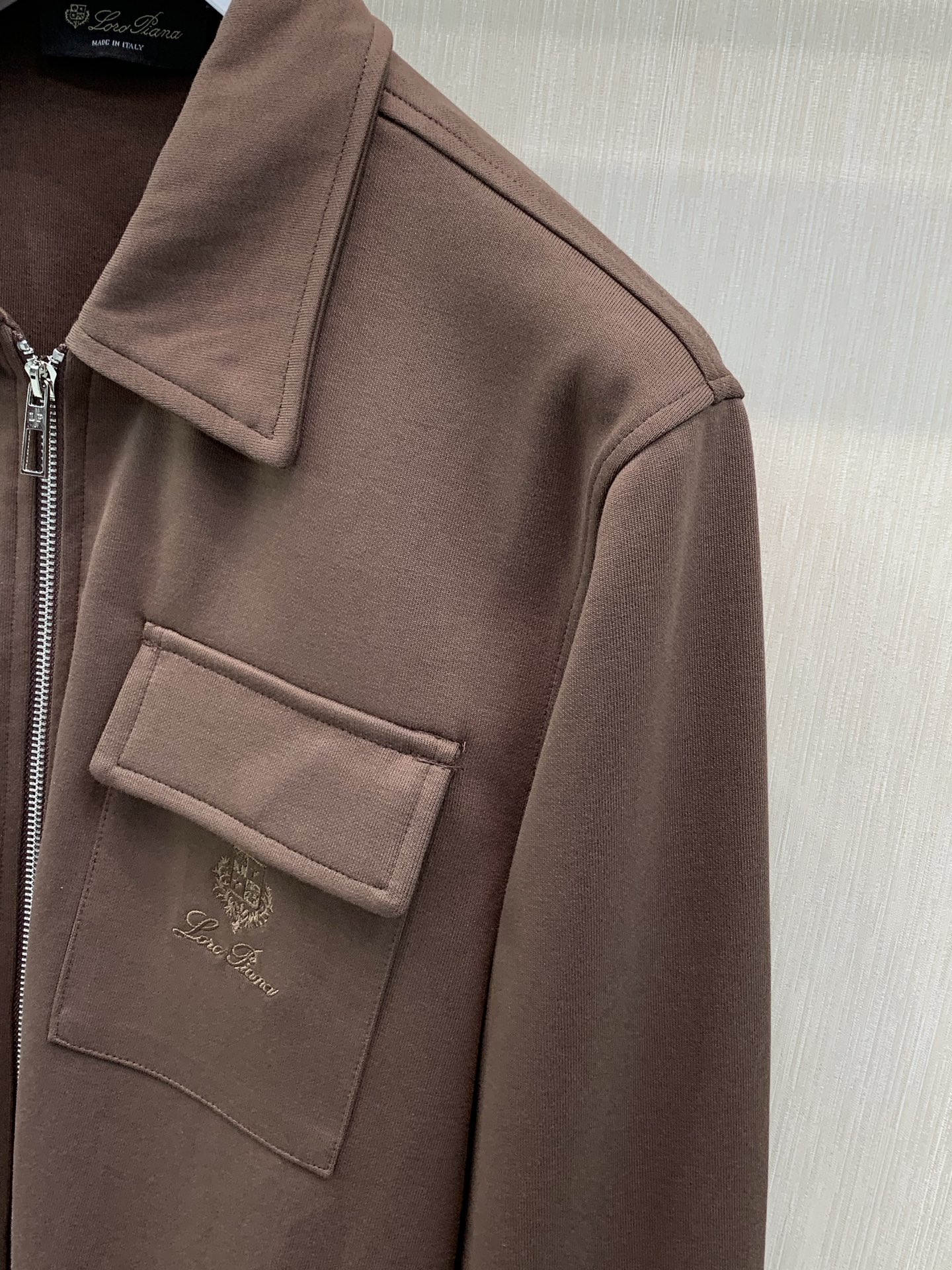 一套，Loro piana(Loro Piana )，2026秋季最新品，专柜同步有售，原单狠货，时尚休闲套装，采用进口