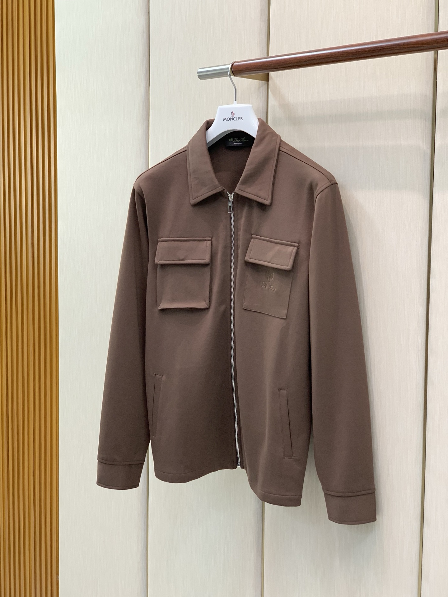 一套，Loro piana(Loro Piana )，2026秋季最新品，专柜同步有售，原单狠货，时尚休闲套装，采用进口